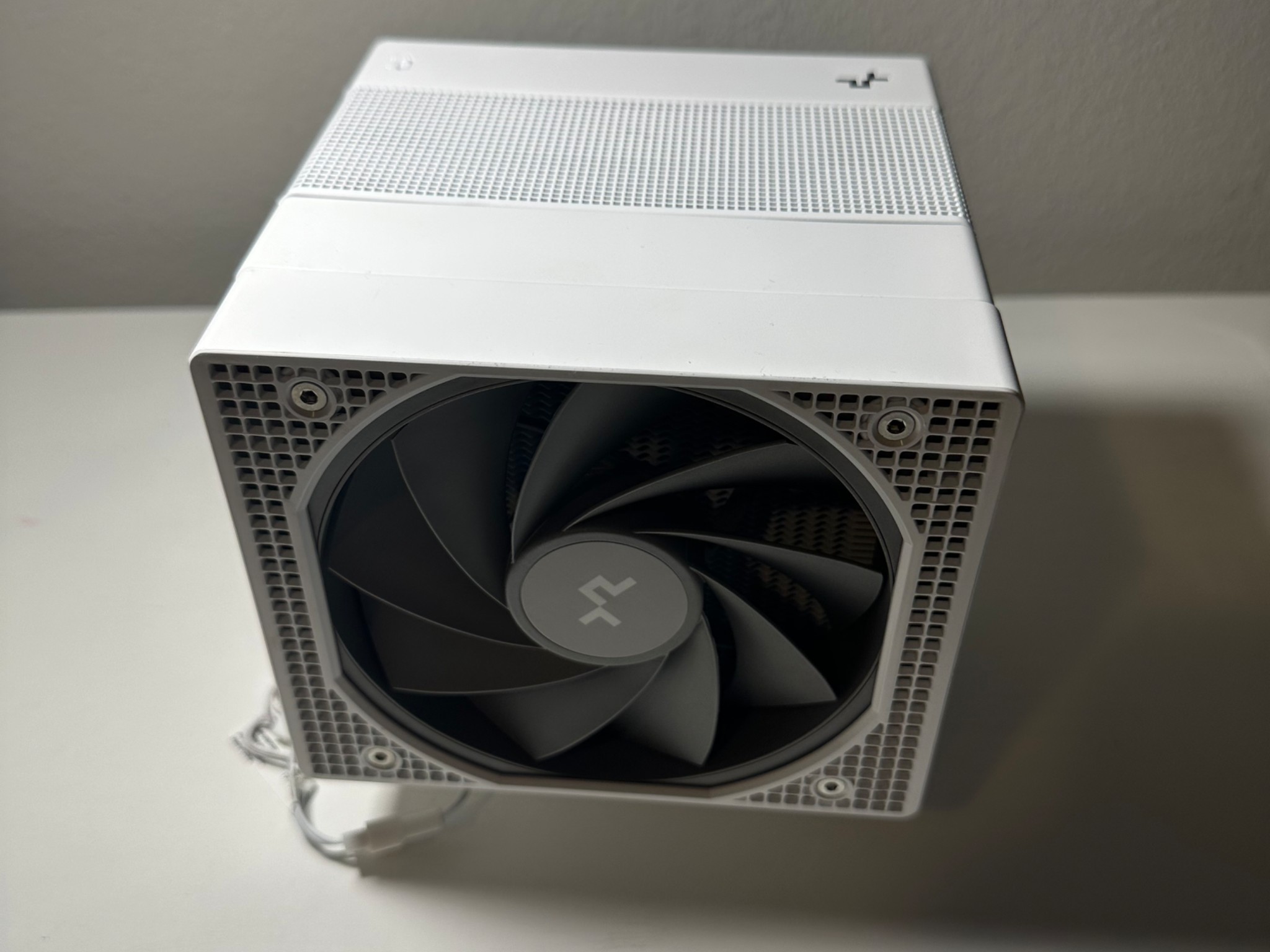 Intel i7-12700k, 32GB Ram, Deepcool Assassin IV Heatsink, Asus Tuf Gaming Z690-Plus WiFi D4