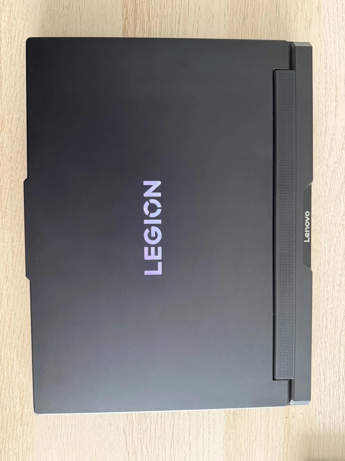 Lenovo Legion Pro 7i Gen 10 16" OLED Laptop [Intel Ultra 9, 64GB, 2TB, RTX 5080]