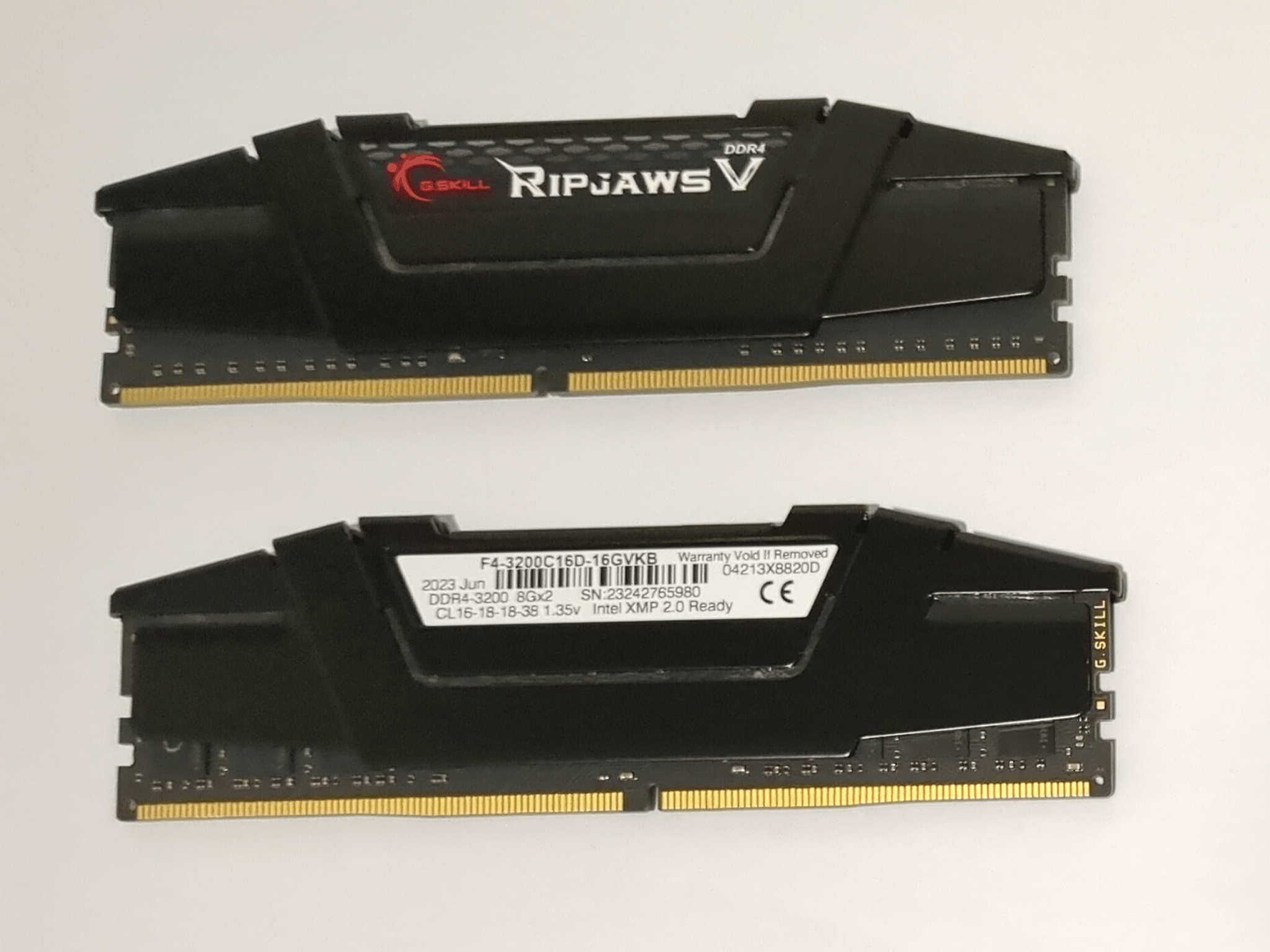 G.Skill RipjawsV DDR4-3200 16GB (2x8) CL16