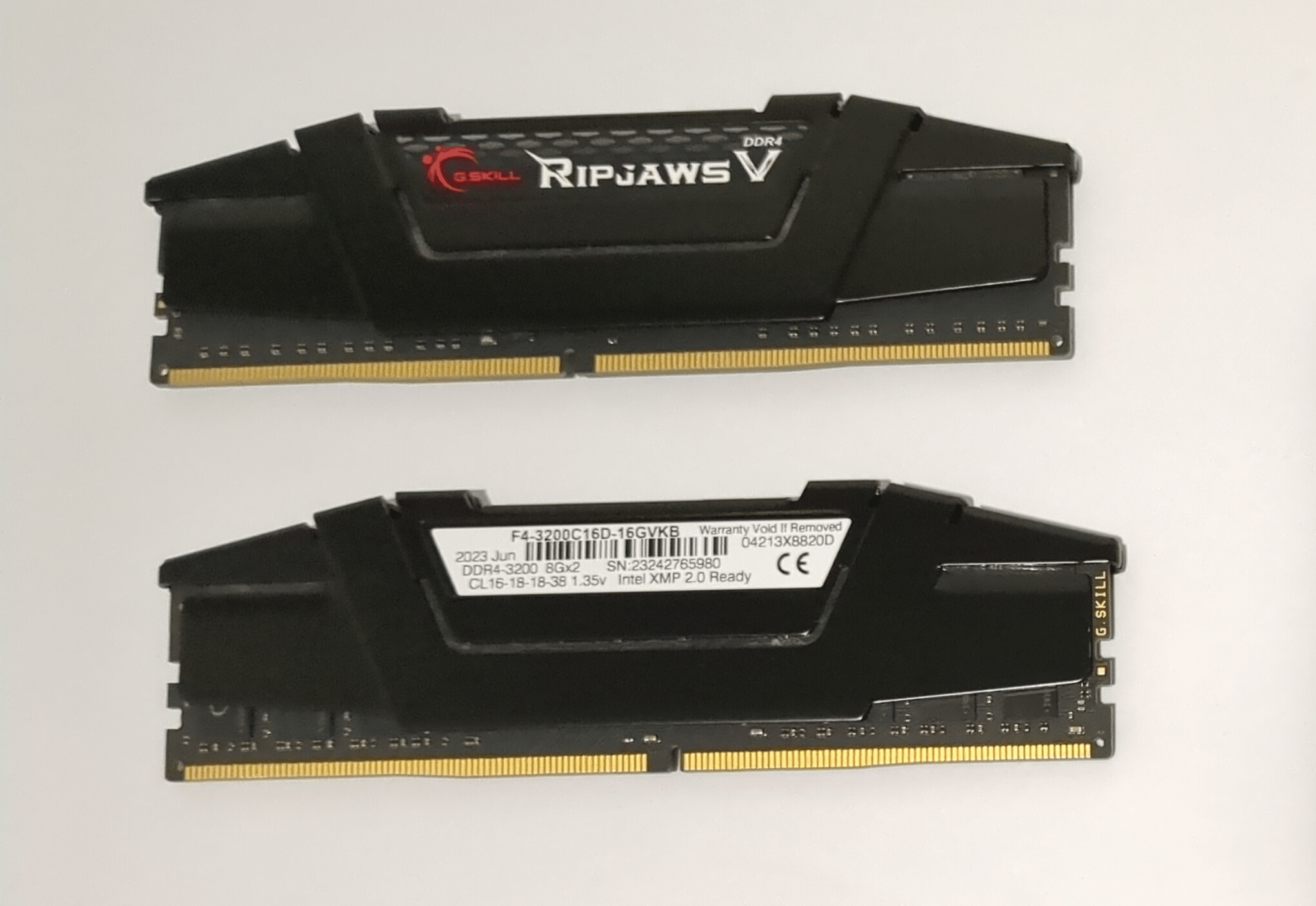 G.Skill RipjawsV DDR4-3200 16GB (2x8) CL16
