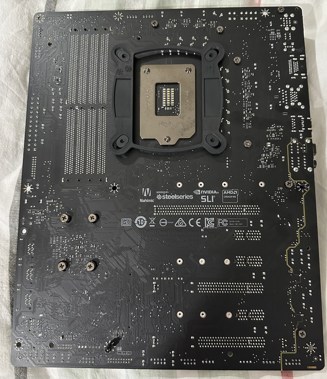 MSI Z270 Gaming M7 + i7-7700K | Jawa