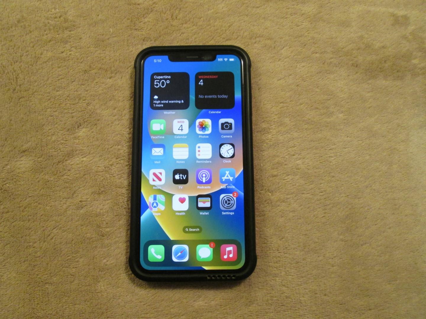 Iphone XS Max With Case