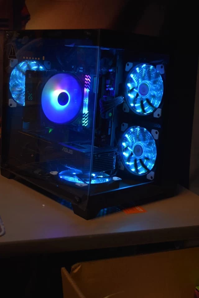 Gaming PC RYZEN 5500 GPU RTX 5060 8GB RAM 32GB RGB 1TB NVME PSU 700 Watts Wi-fi