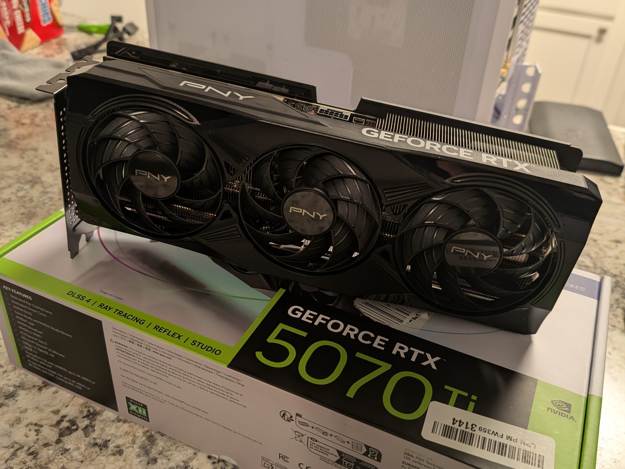 PNY GeForce RTX 5070 Ti OC Triple Fan