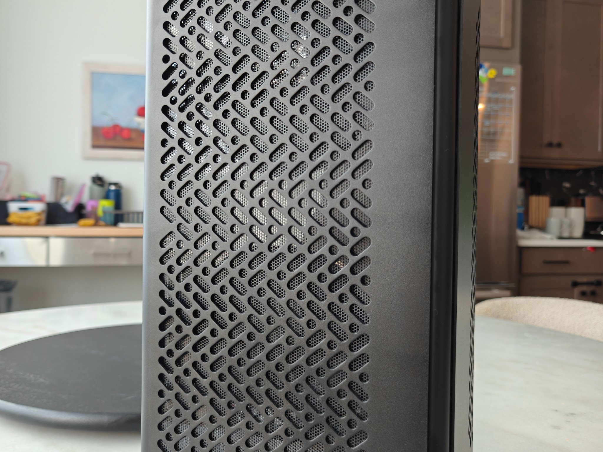 GeForce RTX 5070 Ti SFF Mini-ITX PC- Ryzen 7 7800X3D, 32GB RAM, 2TB SSD