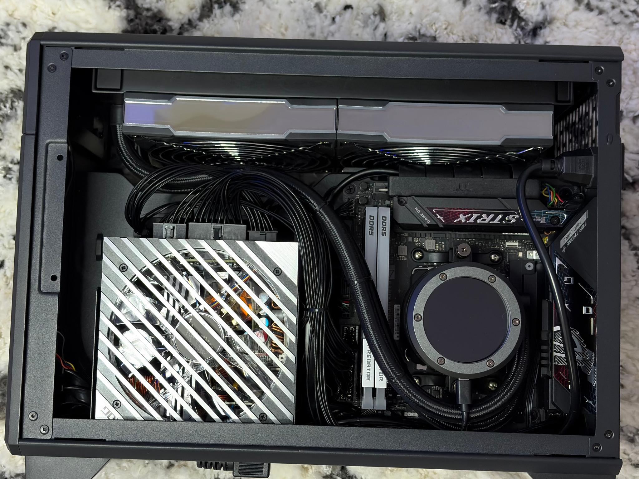 GeForce RTX 5080 Custom Gaming PC - Ryzen 7 9800X3D, 32GB RAM
