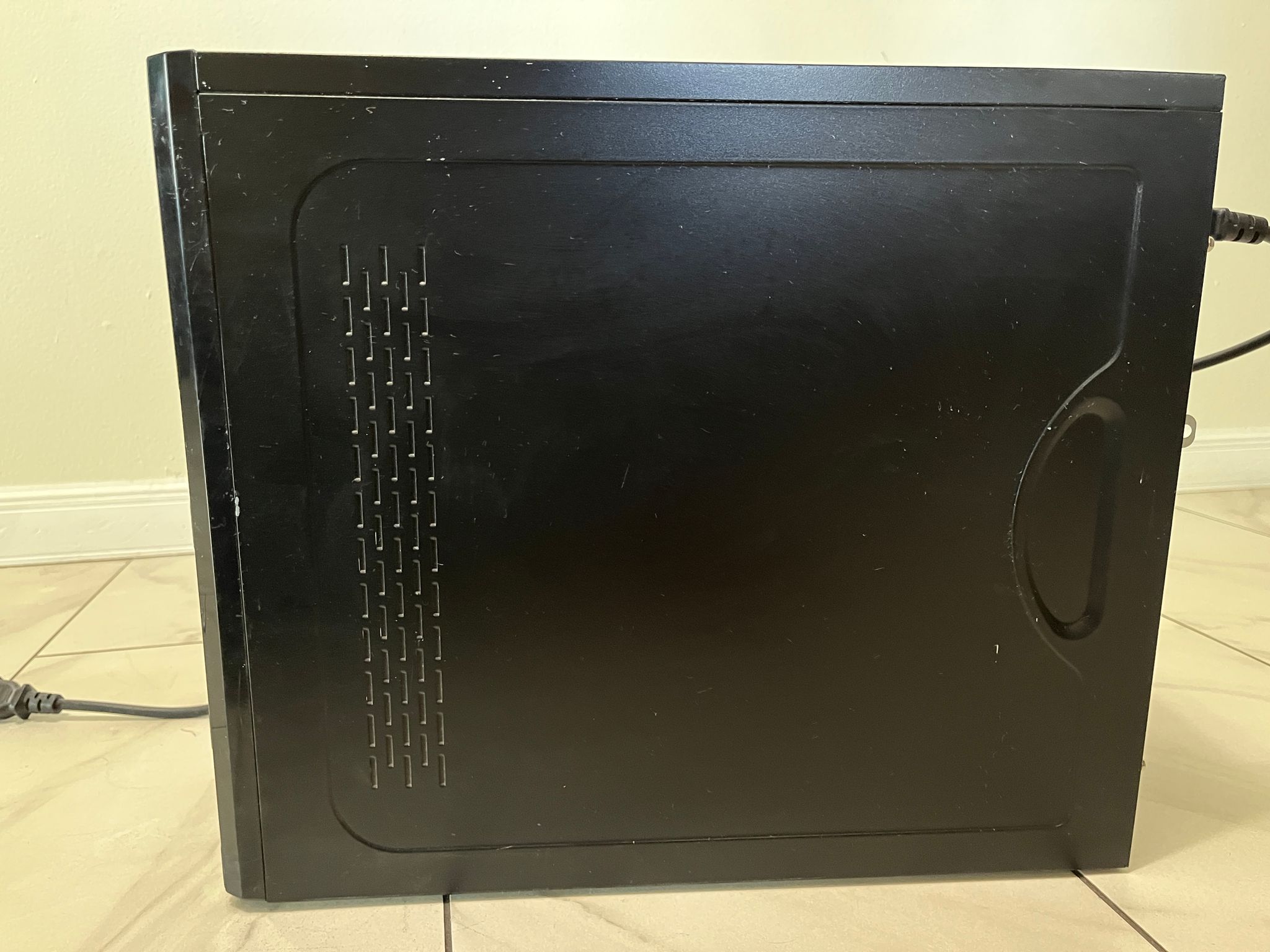 NVIDIA RTX 2060, Intel i7-7700, 16GB RAM, 2.2TB Storage - Gaming PC w/Wi-Fi, BT