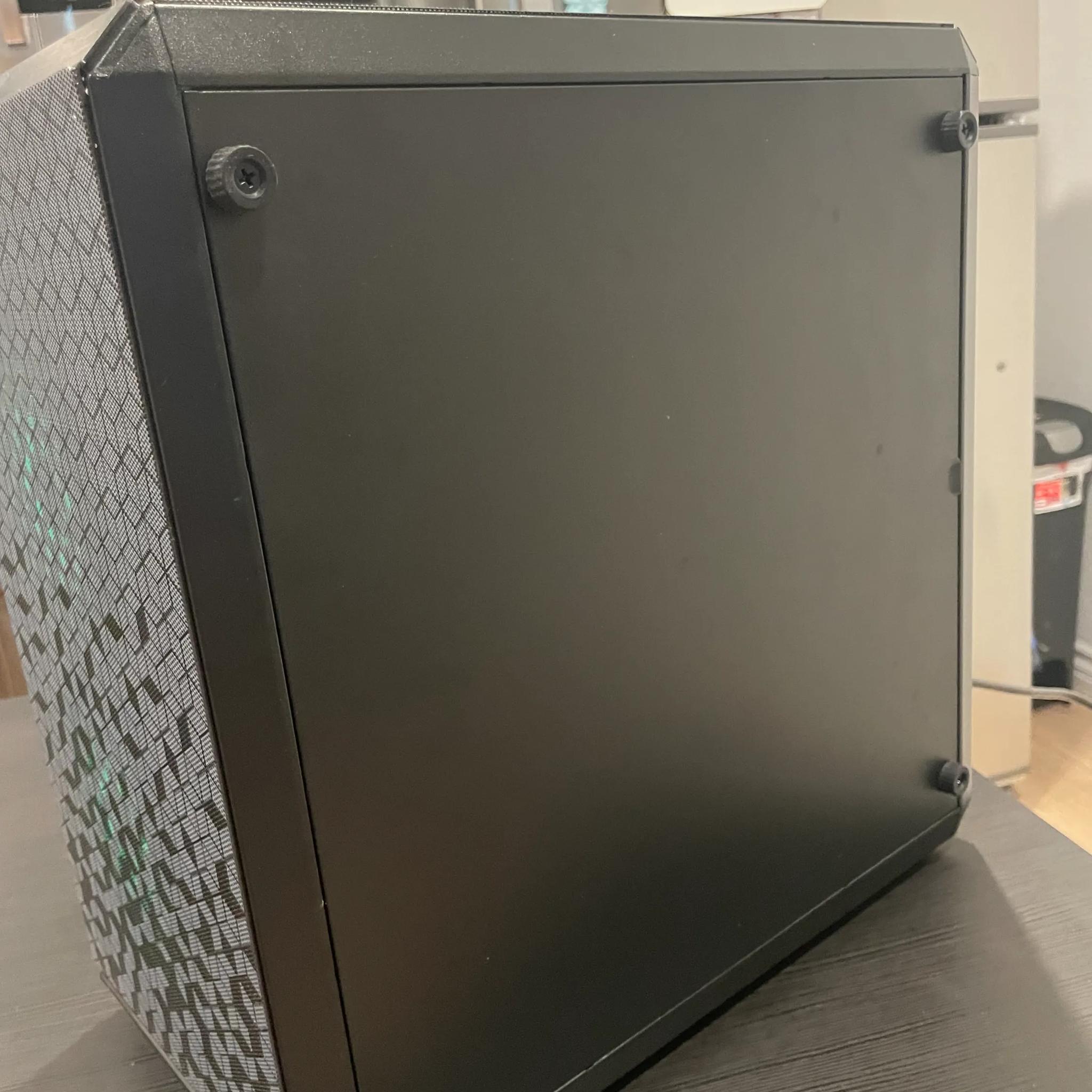 Custom-Built Gaming PC – Ryzen 5 5600 + RX 6700 XT – Great for 1080p/1440p Gaming