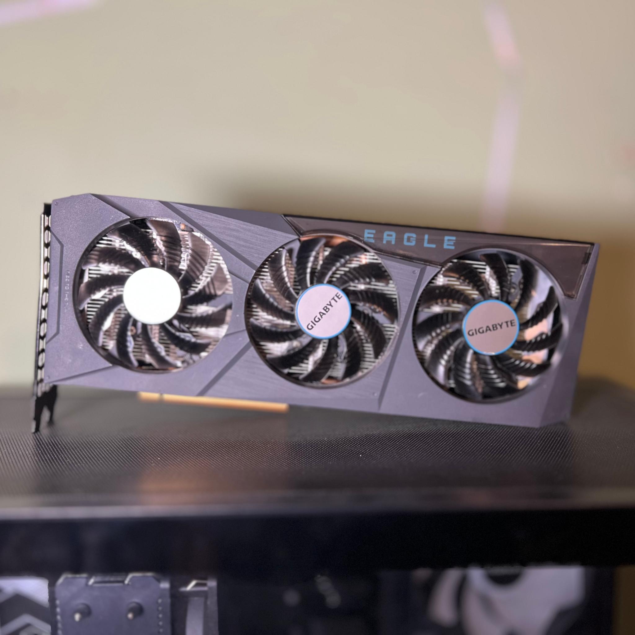 GIGABYTE Radeon RX 6600 XT EAGLE 8GB
