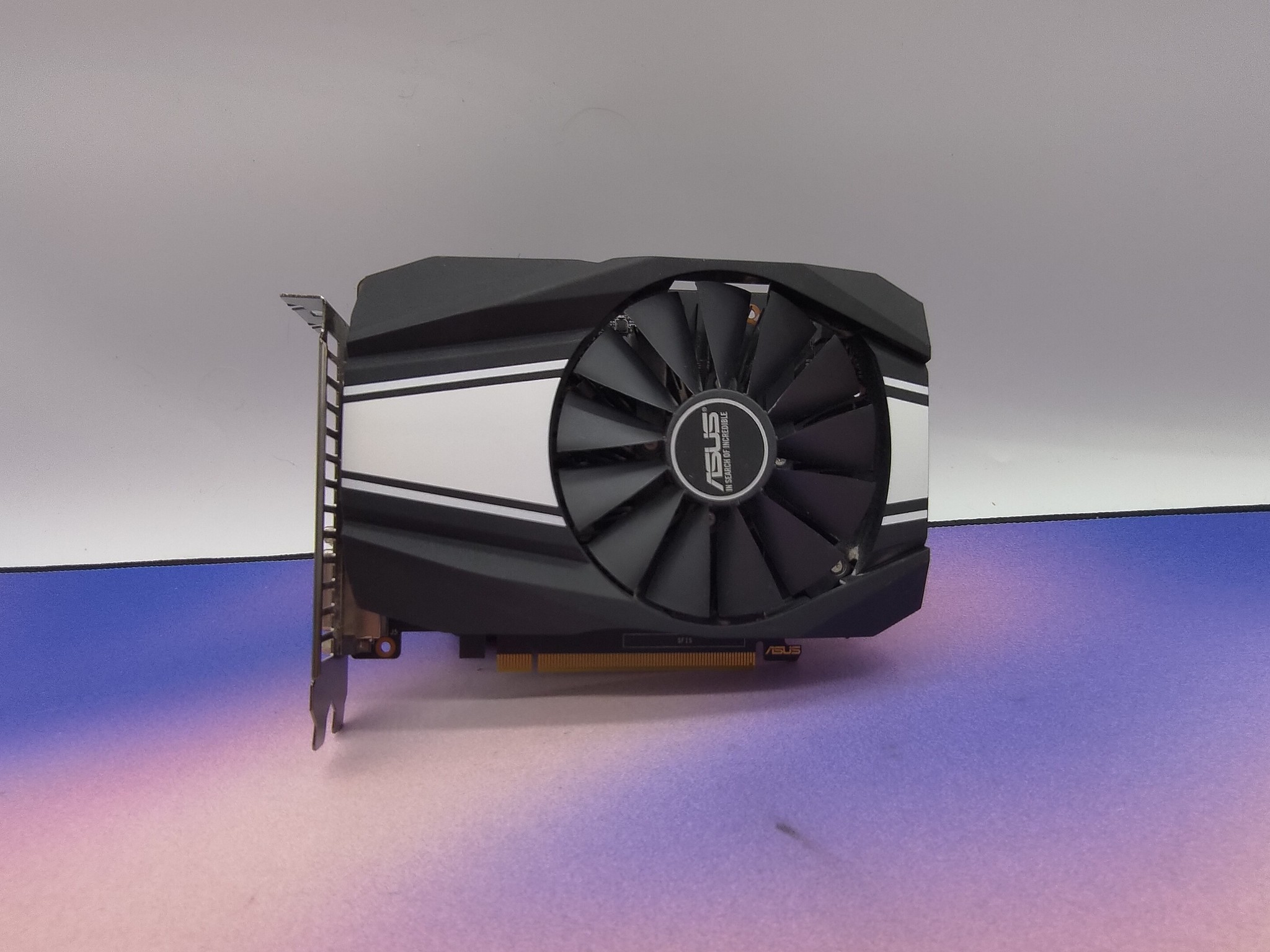 Asus Phoenix GTX 1660 Super