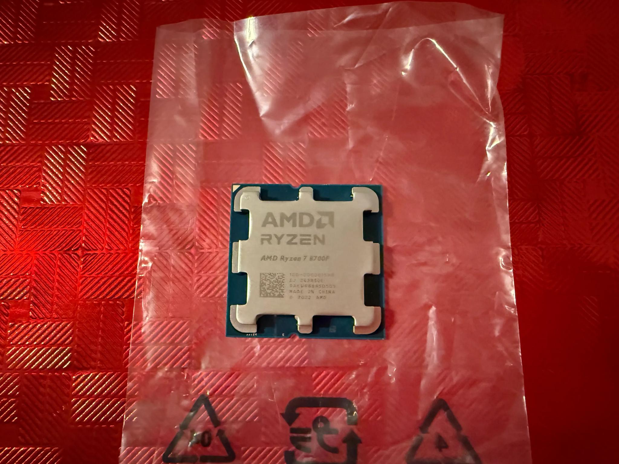 AMD Ryzen 7 8700F - Brand New