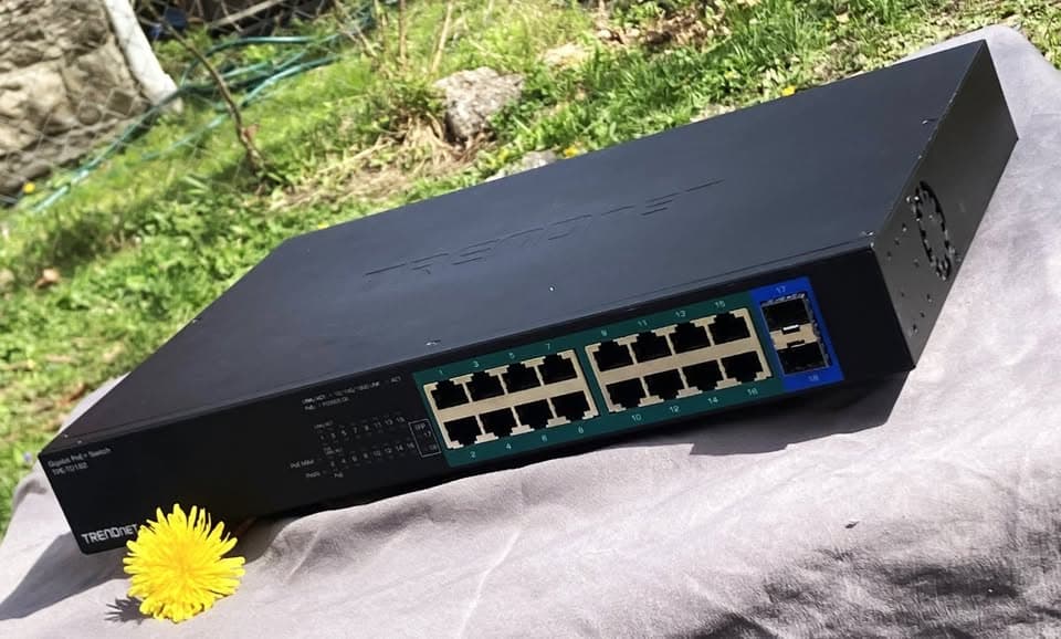 TRENDnet 18-Port Gigabit PoE+ Switch