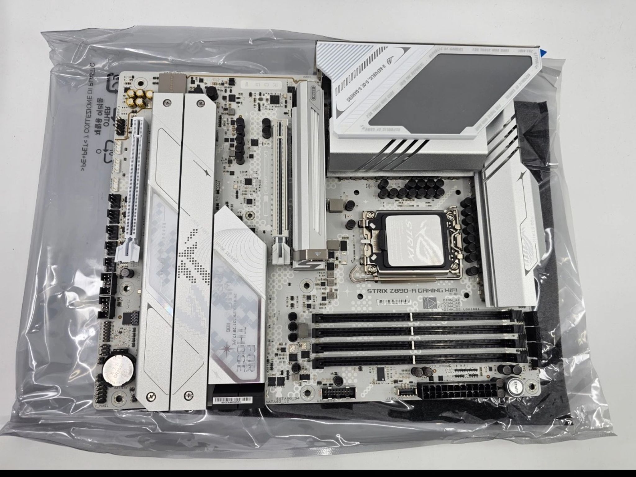 (READ) ASUS ROG Strix Z890-A Gaming WiFi