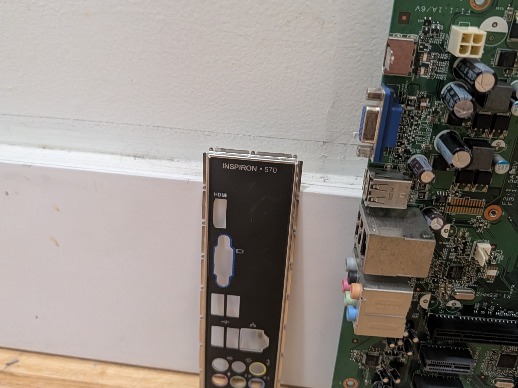 Dell AM3 Motherboard with IO Shield
