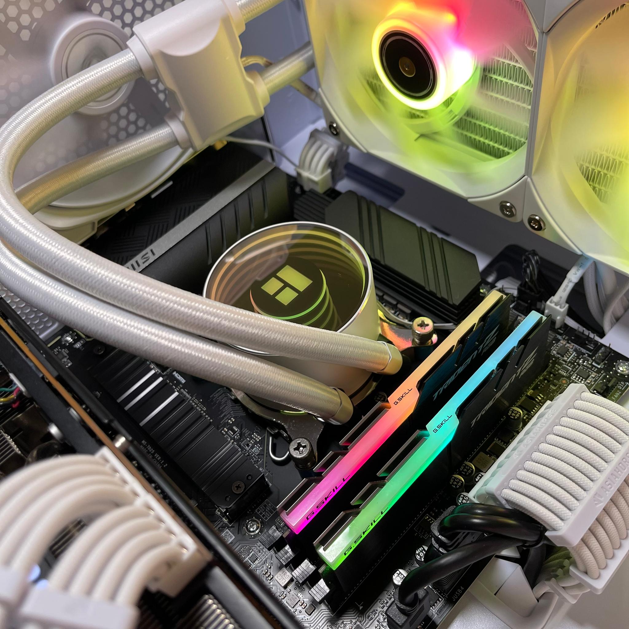 Gaming PC | INTEL i5 12600K | RTX 3080 10GB| 32GB DDR4 | 2TB GEN4 SSD