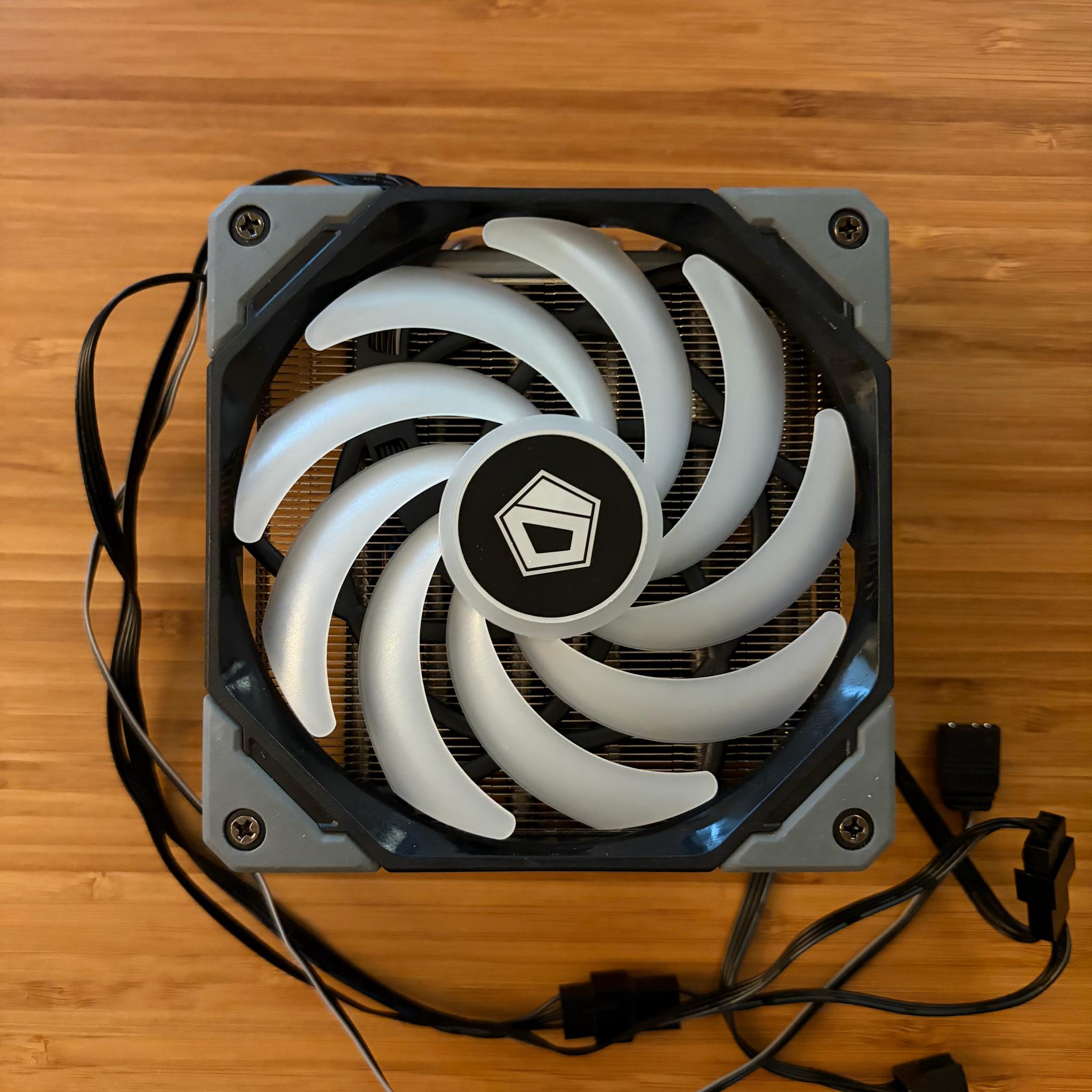 ID-COOLING IS-60 EVO ARGB CPU cooler