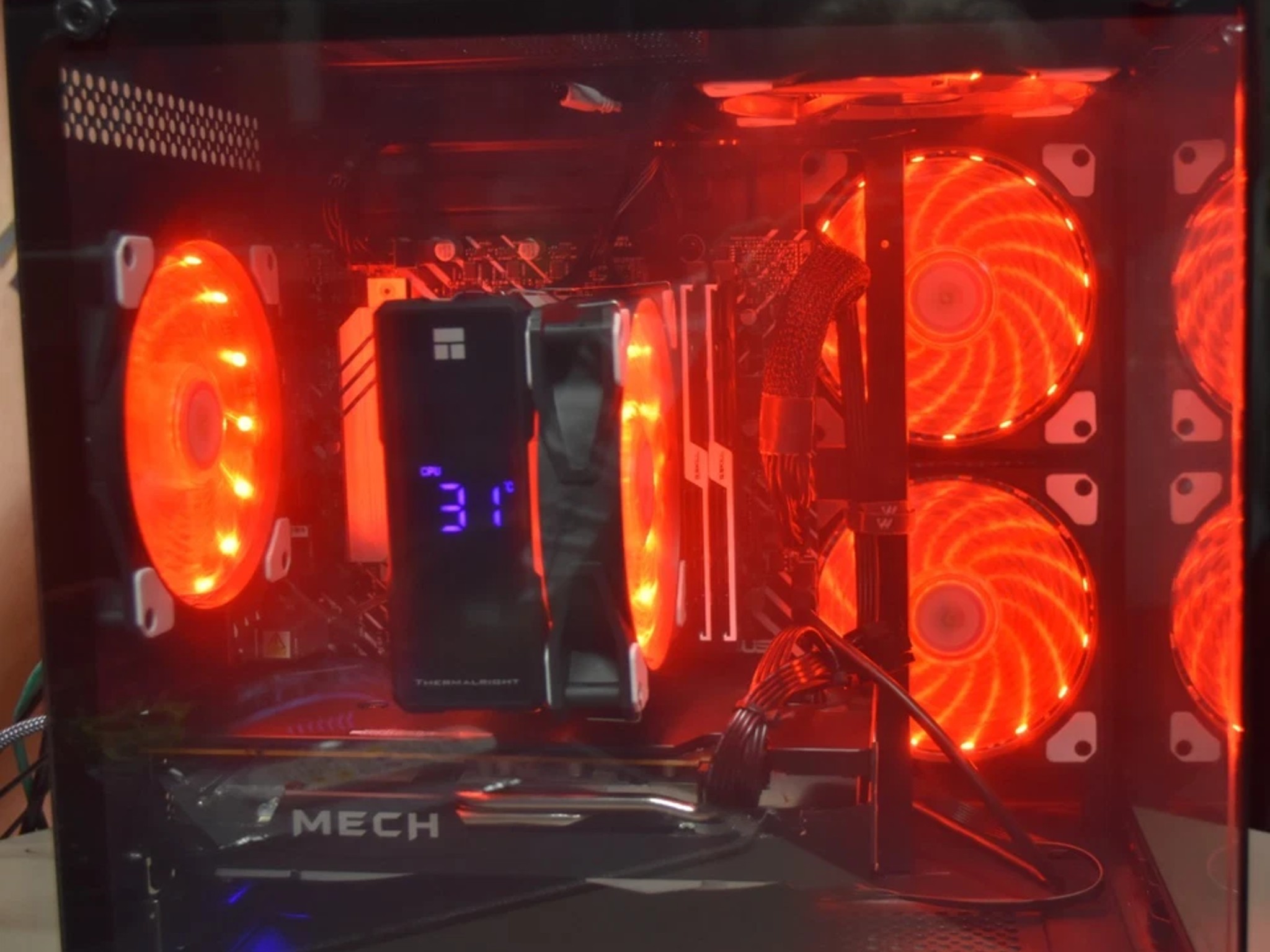 Gaming PC Intel I 5 12500 RAM 16GB 1 TB ssd GPU RX6600XT 8GB PSU 700 Wts+ Extra