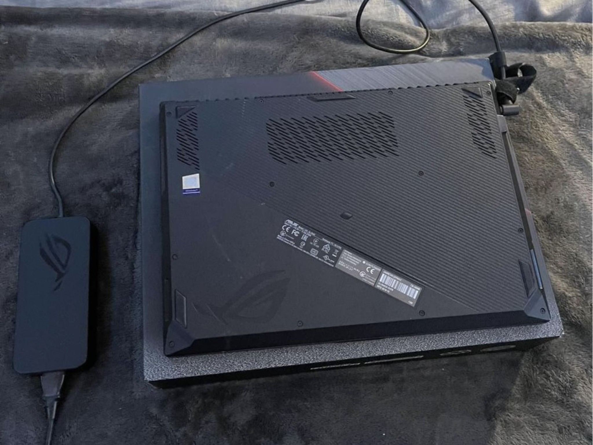 ASUS GL504G STRIX
