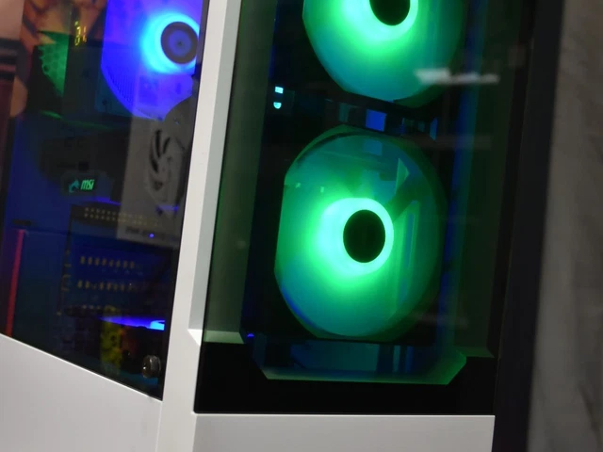 Gaming PC Intel I 5 9400 RAM 16 GB RGB GPU RTX 2070 8 gb 512 GB NVME 500 GB HHD+