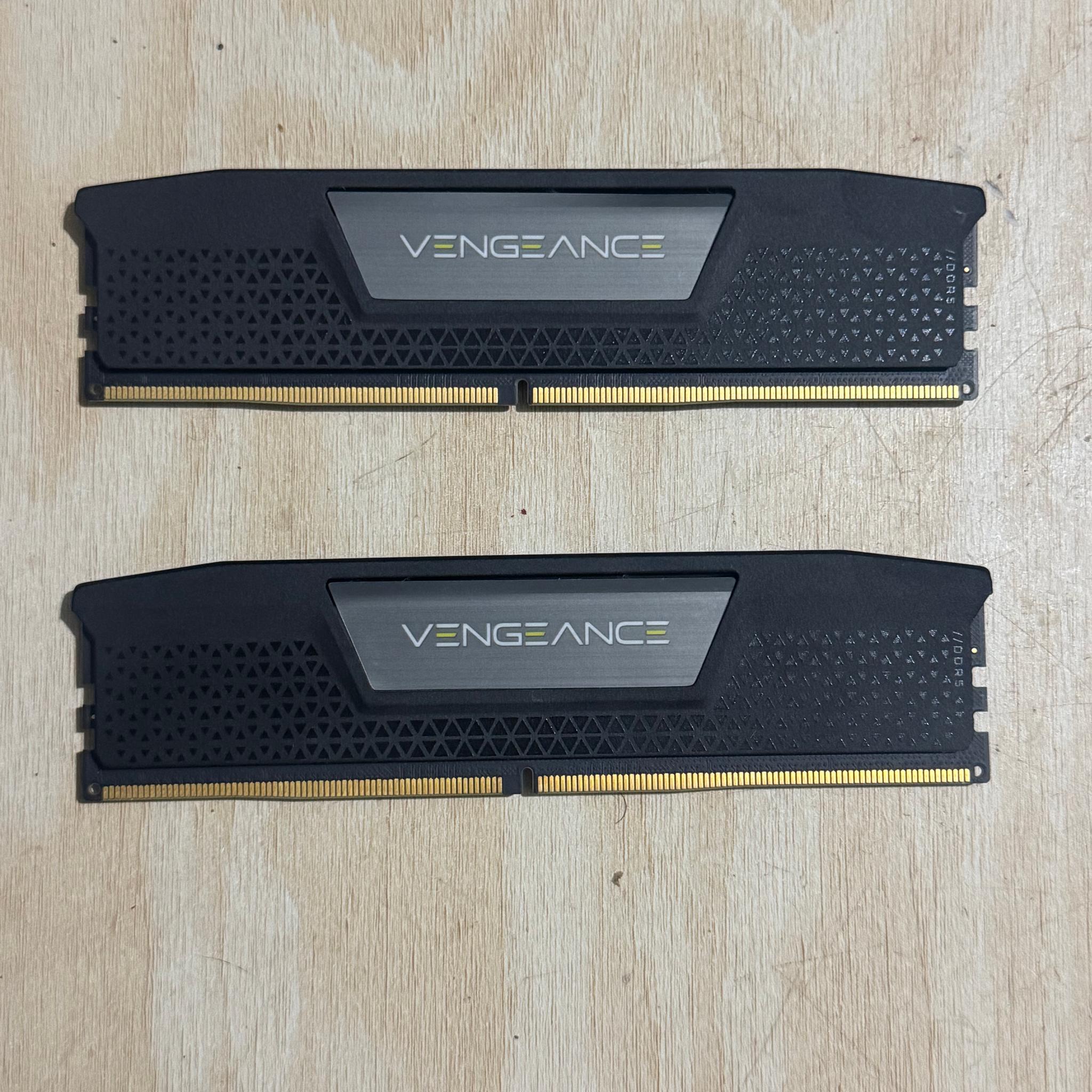 Corsair Vengeance DDR5- 32GB 5200MHz (2x16GB) DIMM Memory Module