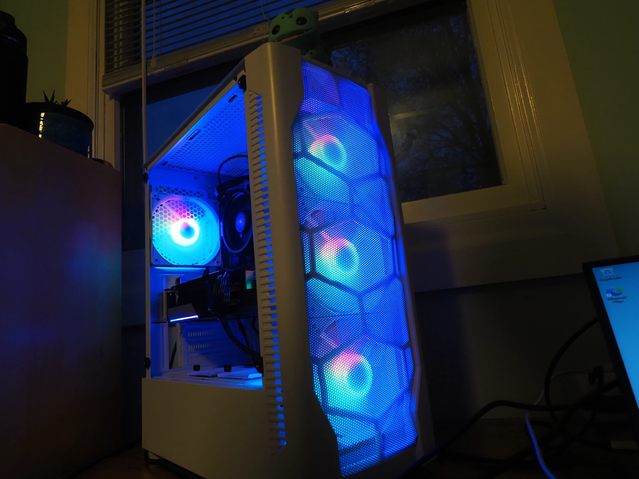 🔥 RX 6700 XT Gaming PC | Ryzen 5 5500 | 1440p Ultra | 16GB Corsair RAM | Ready to Play