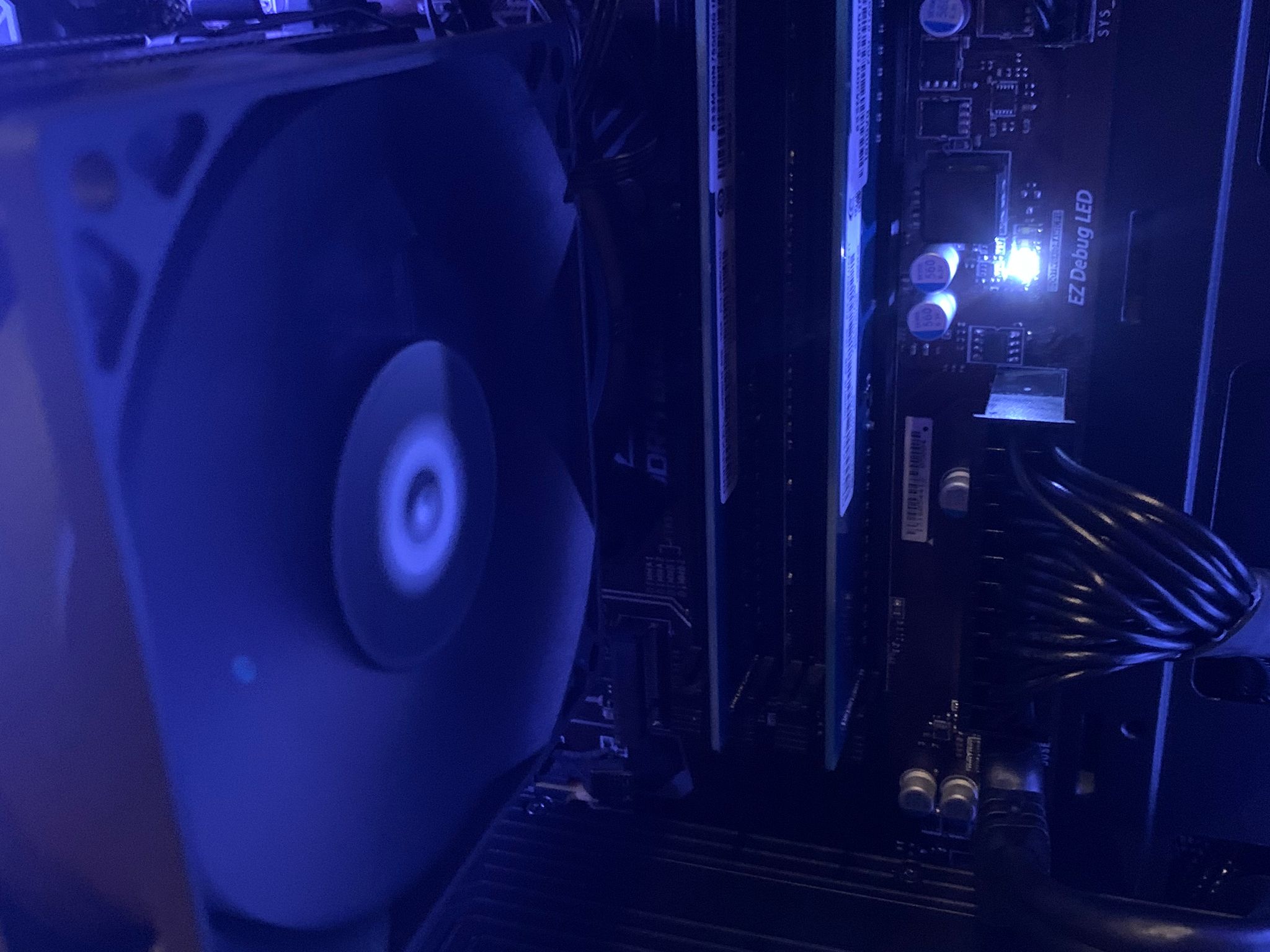 NVIDIA GTX 980 i5 7500 CUSTOM GAMING PC 16GB DDR4 512GB SSD RGB LIGHTING WINDOWS 10 INSTALLED