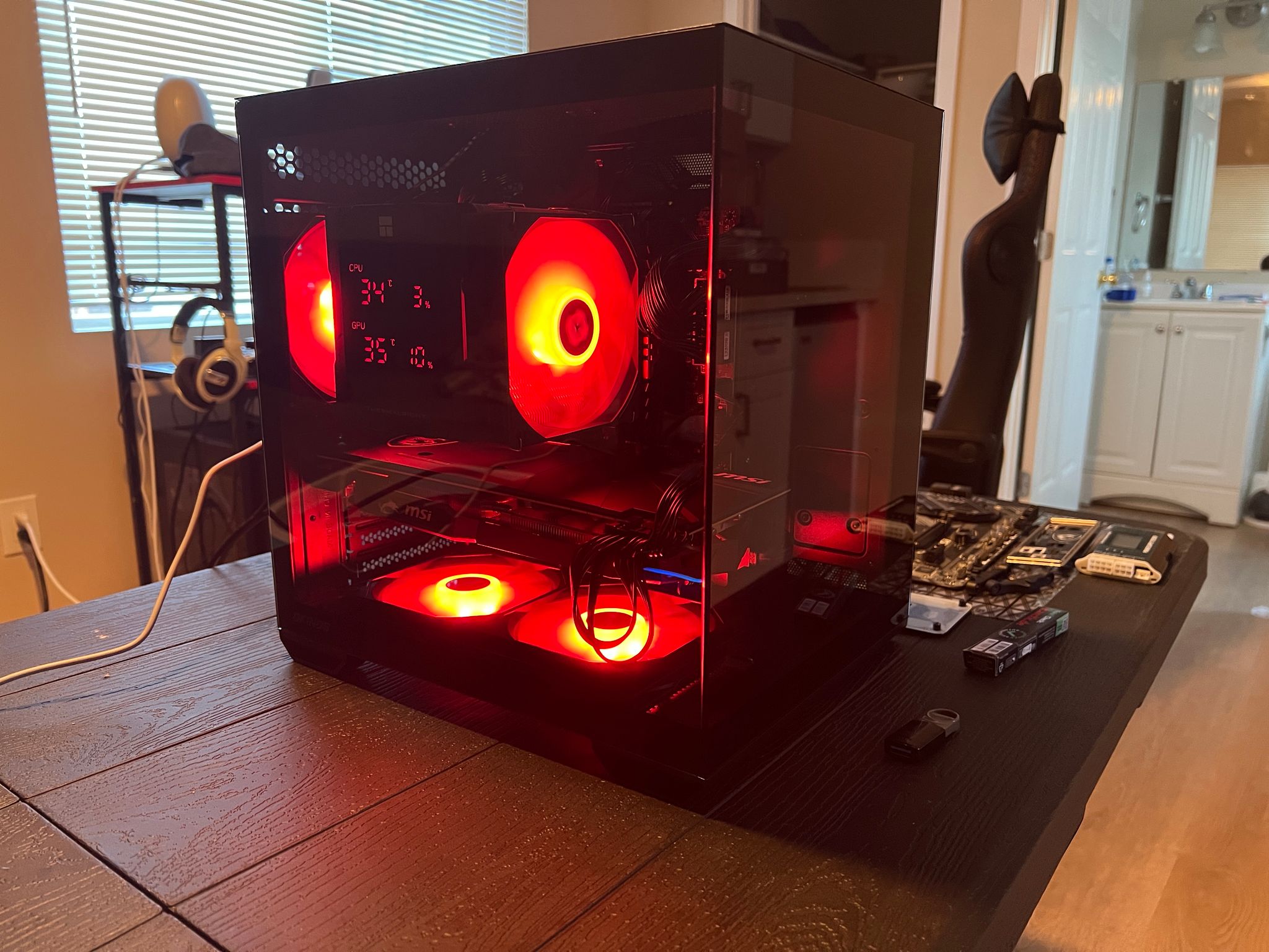 Radeon RX 5600 XT Custom Gaming PC - Ryzen 5 5500, 16GB RAM