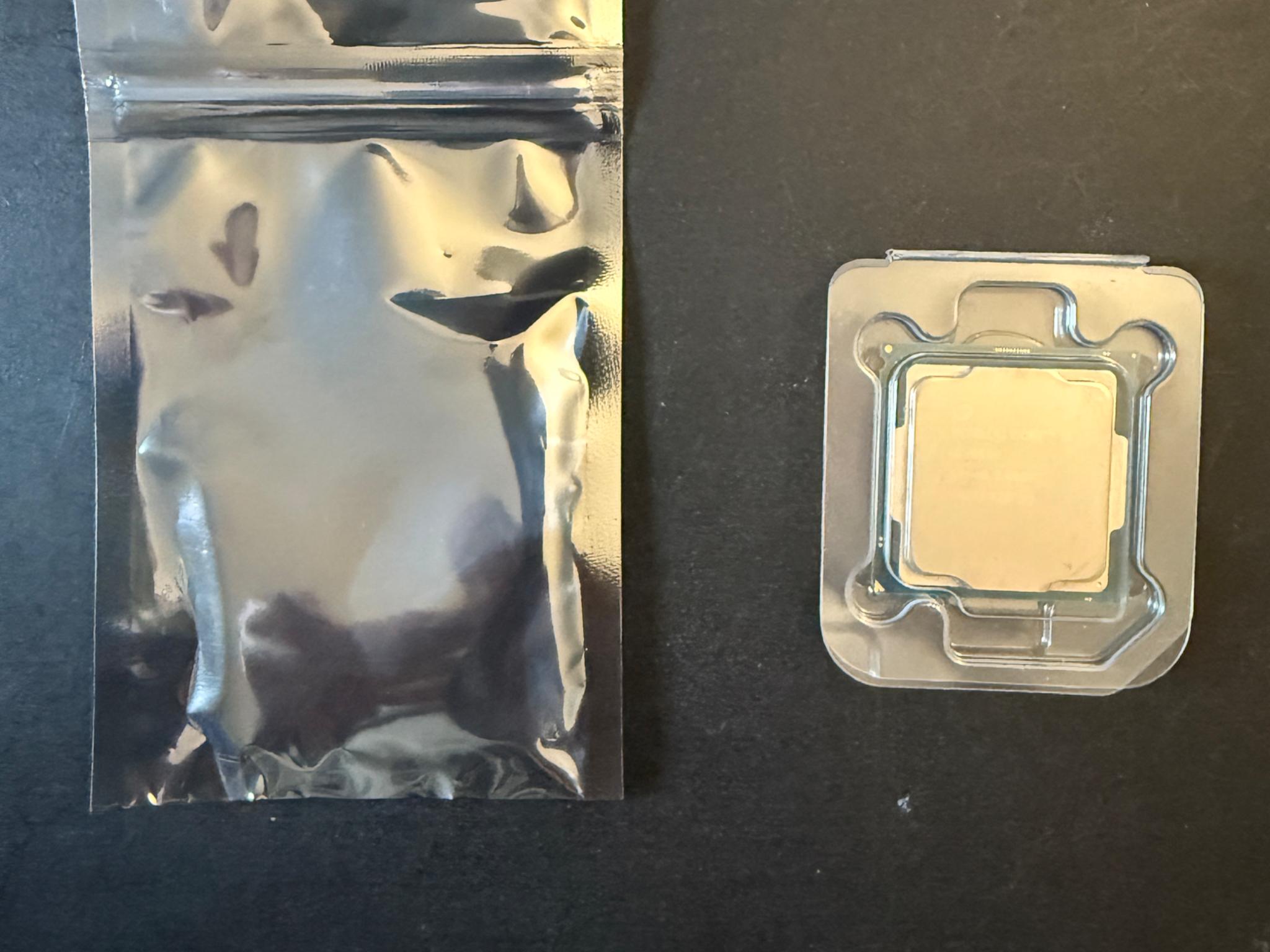 Intel i5-9500