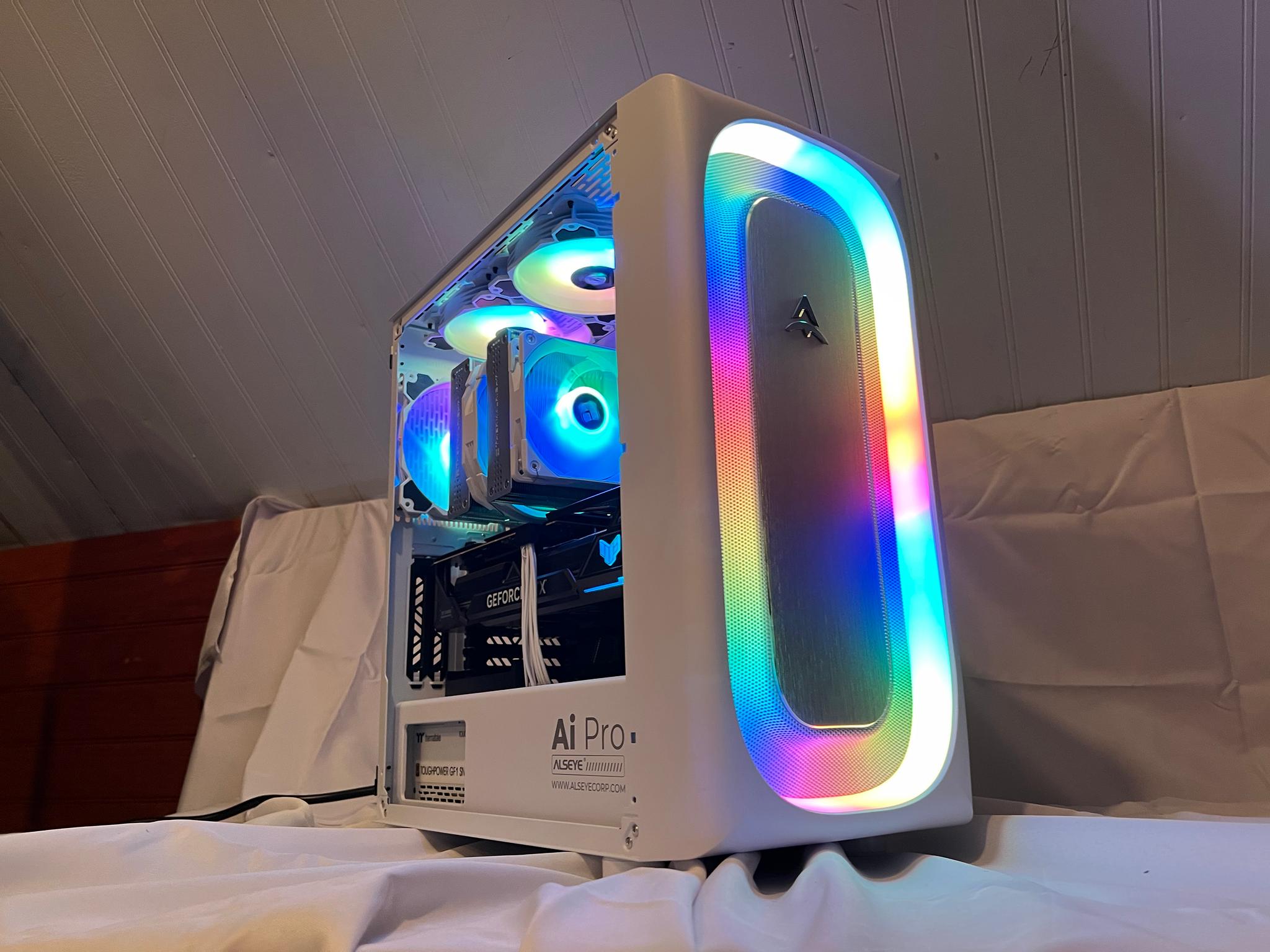 "The Star Stealer" / Ryzen 7 7800x3d, TUF RTX 4080 OC, 5Tb, 32gb ddr5 gaming pc with evga keyboard