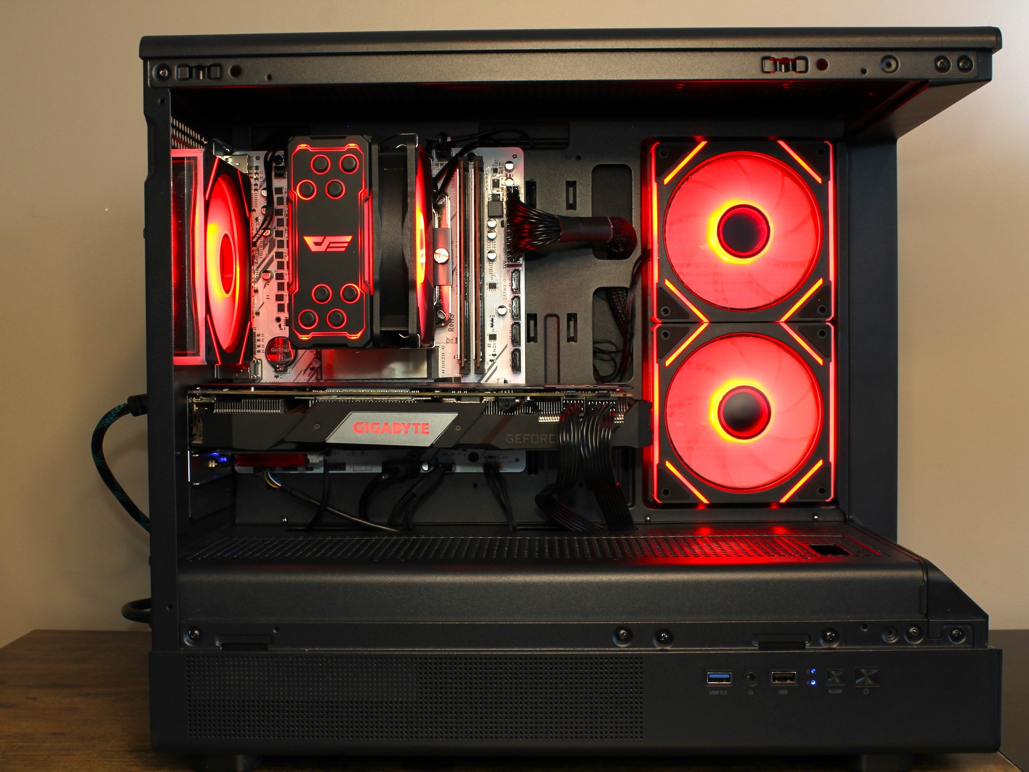 ❤️ Project Hellspawn 2.0 🔥 |  RTX 2070 | Ryzen 5 3600 | 16GB RAM | 512GB SSD