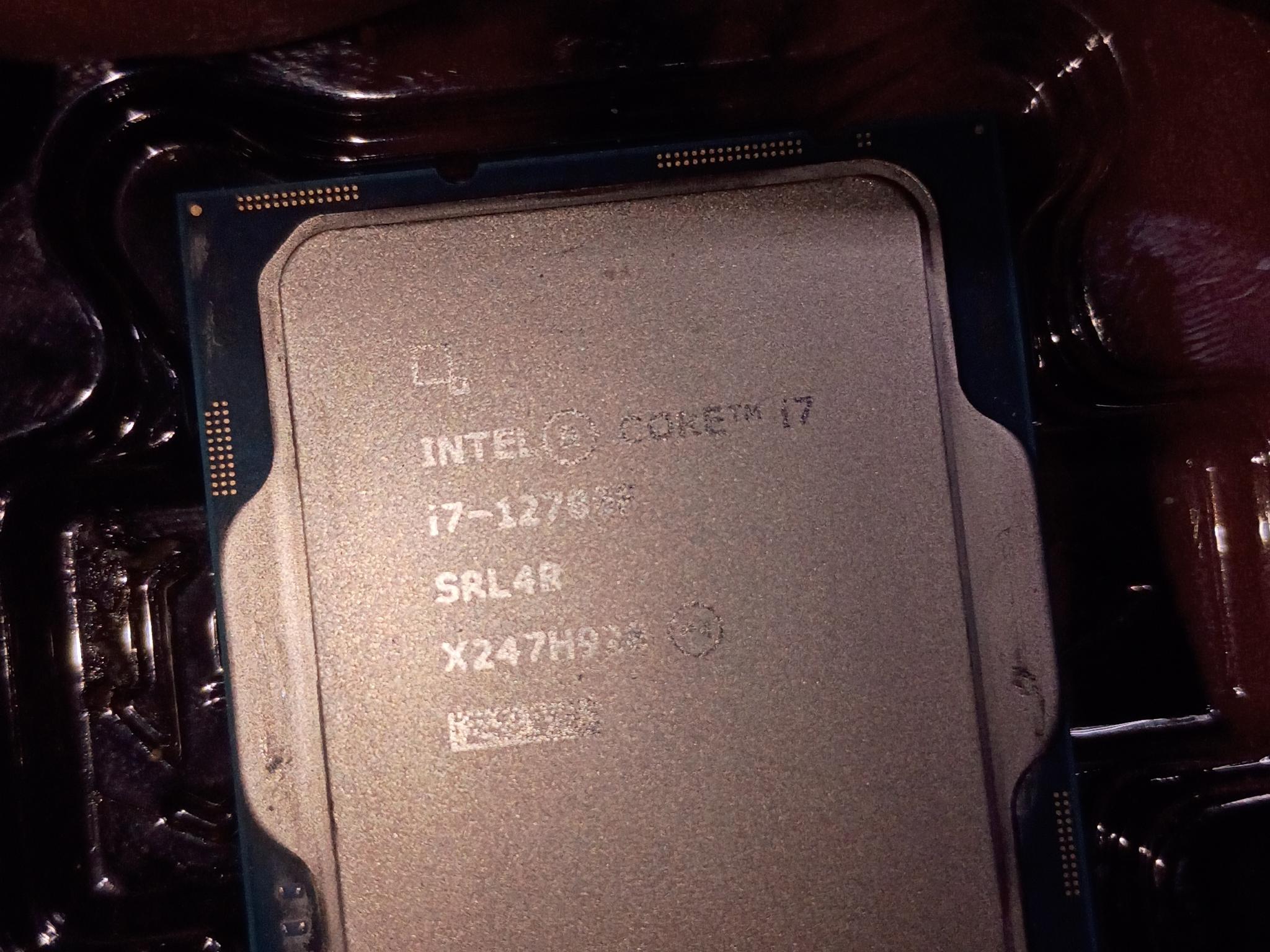 Intel Core i7-12700F