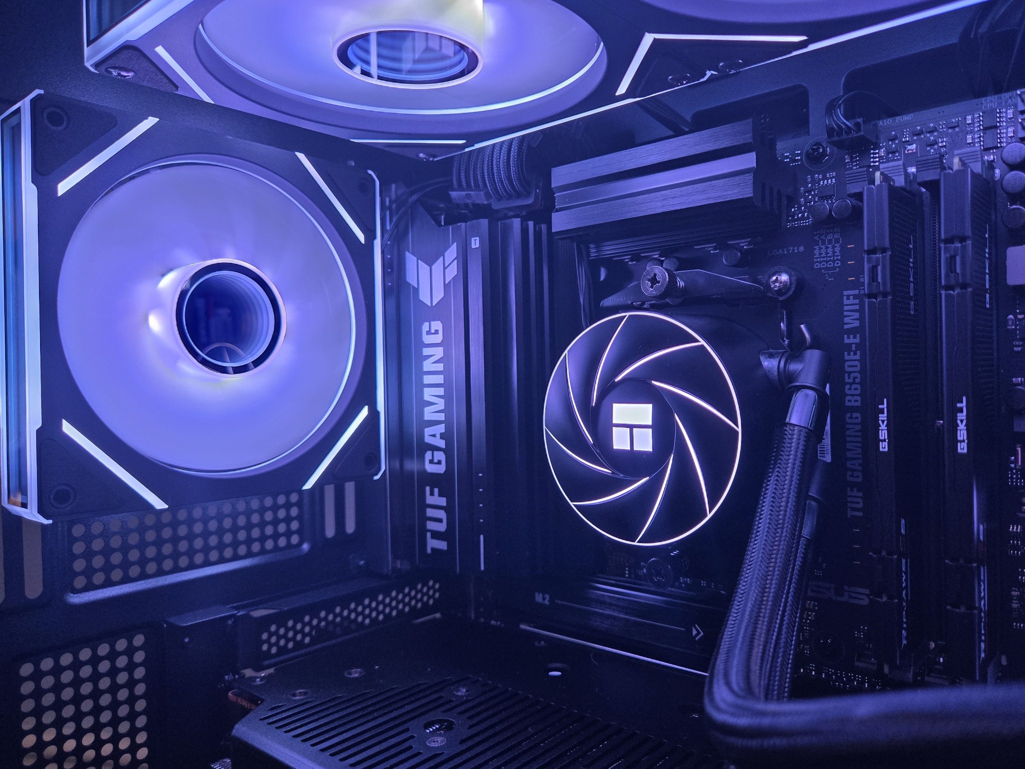 🖥️🎮1440p gaming PC | R7 7700X | RX 7800XT | 32GB DDR5 | 1TB NVME | Win 11 Pro| Wifi/ BT| 🎮🖥️
