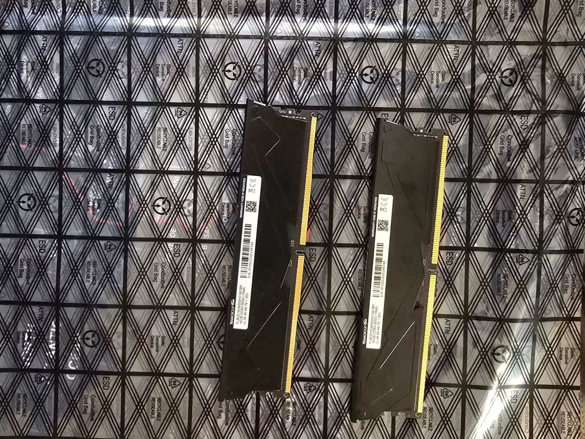 FREE SHIPPING TEAMGROUP T-Force Vulcan DDR5 32GB (2x16GB) 6000MHz DDR5 RAM (Black)