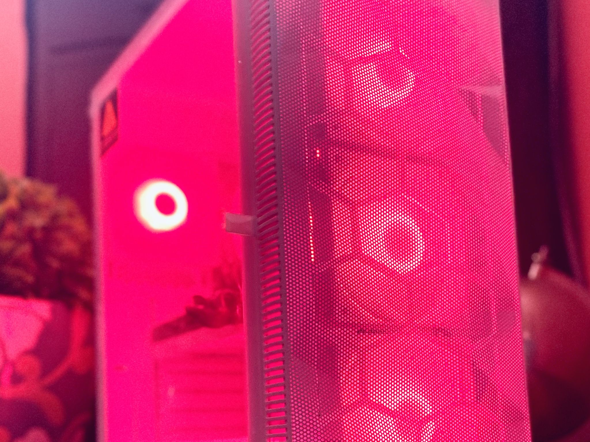 (White) Gaming PC|🩸Blo0D 5700XT| Ryzen 5| 16GB (2x8GB) RGB DDR4| 1TB NVMe/SSD| Windows 11 Pro