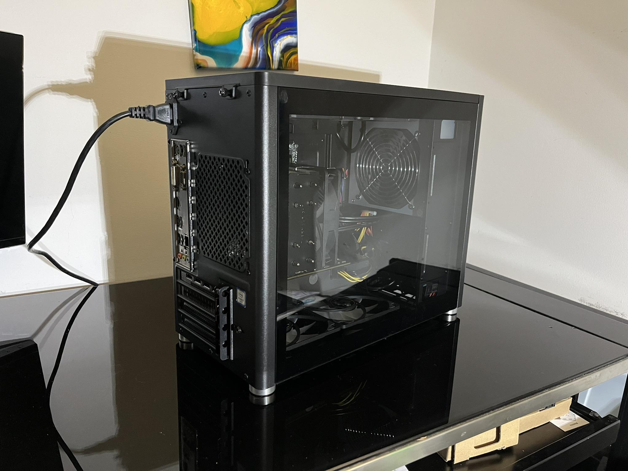 Intel Core I7-6700 paired with an RX580
