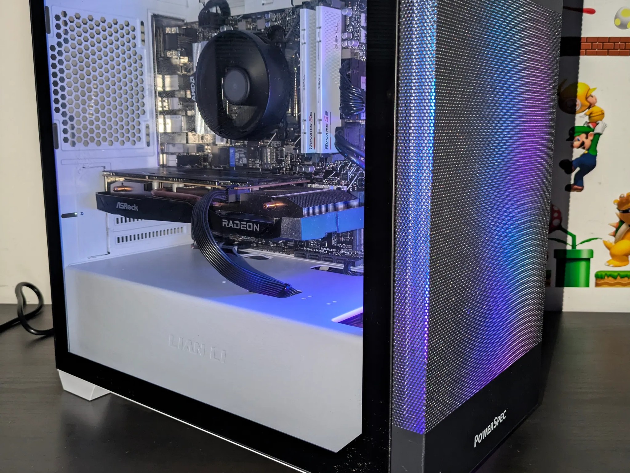 🐼 Ryzen 5 9600X | RX 6650 XT |32GB DDR5 | 1TB SSD | 650W GOLD 🐼