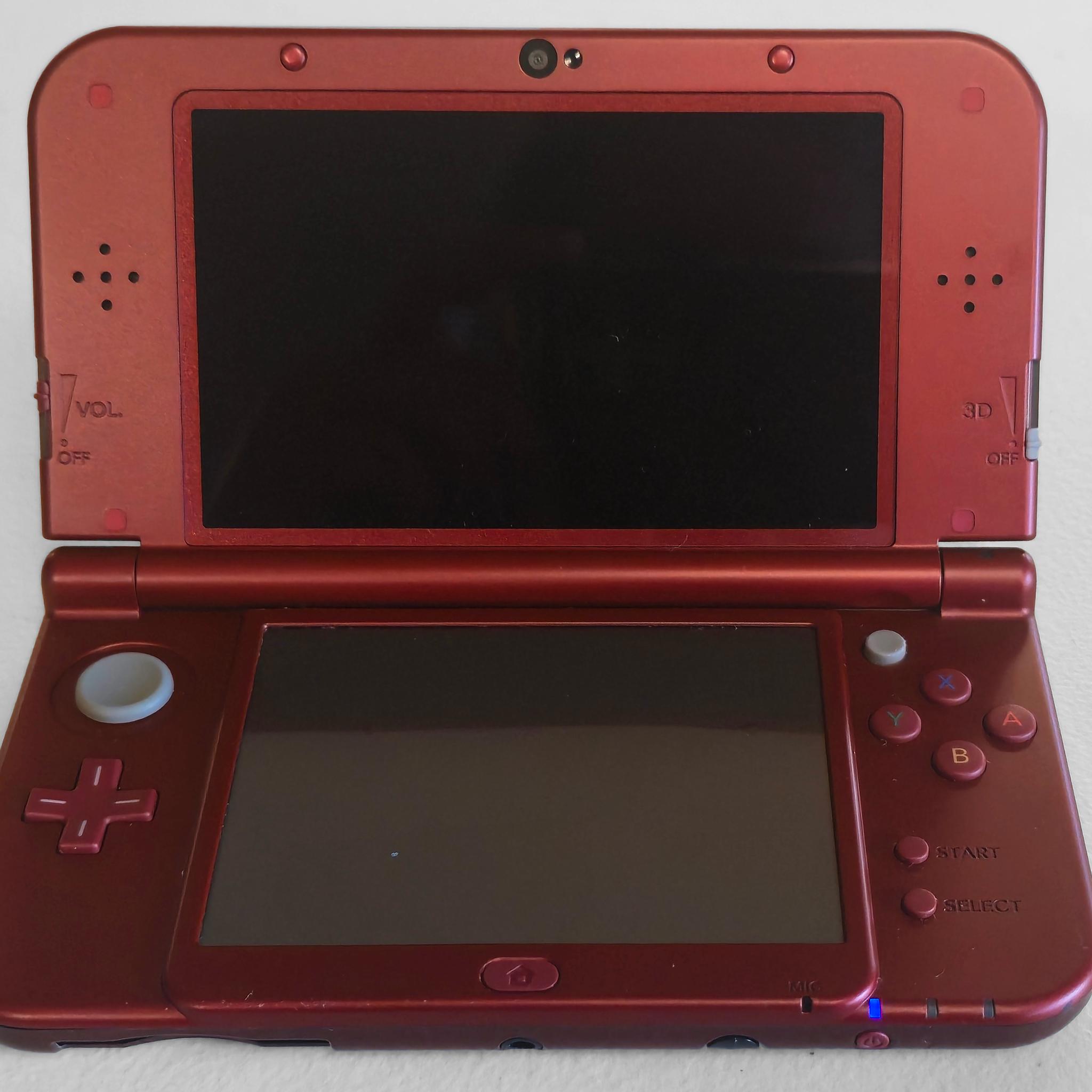 Nintendo "New" 3DS XL Red Launch Edition - 128GB SDCard - US Version - Excellent