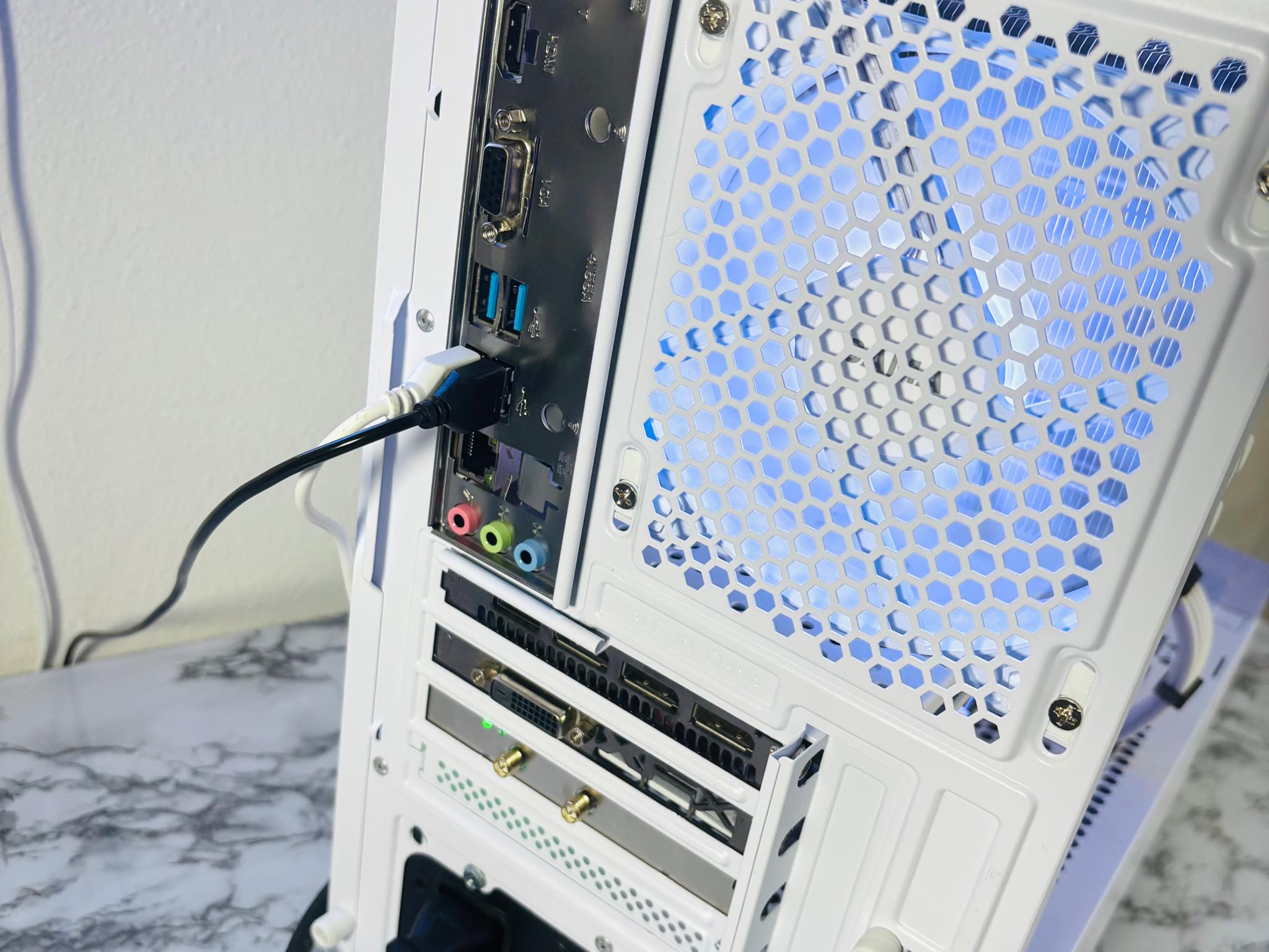 ⚪️⚪️ | Ryzen 5 2600 + RX 480 8GB | 16GB | WiFi INCLUDED