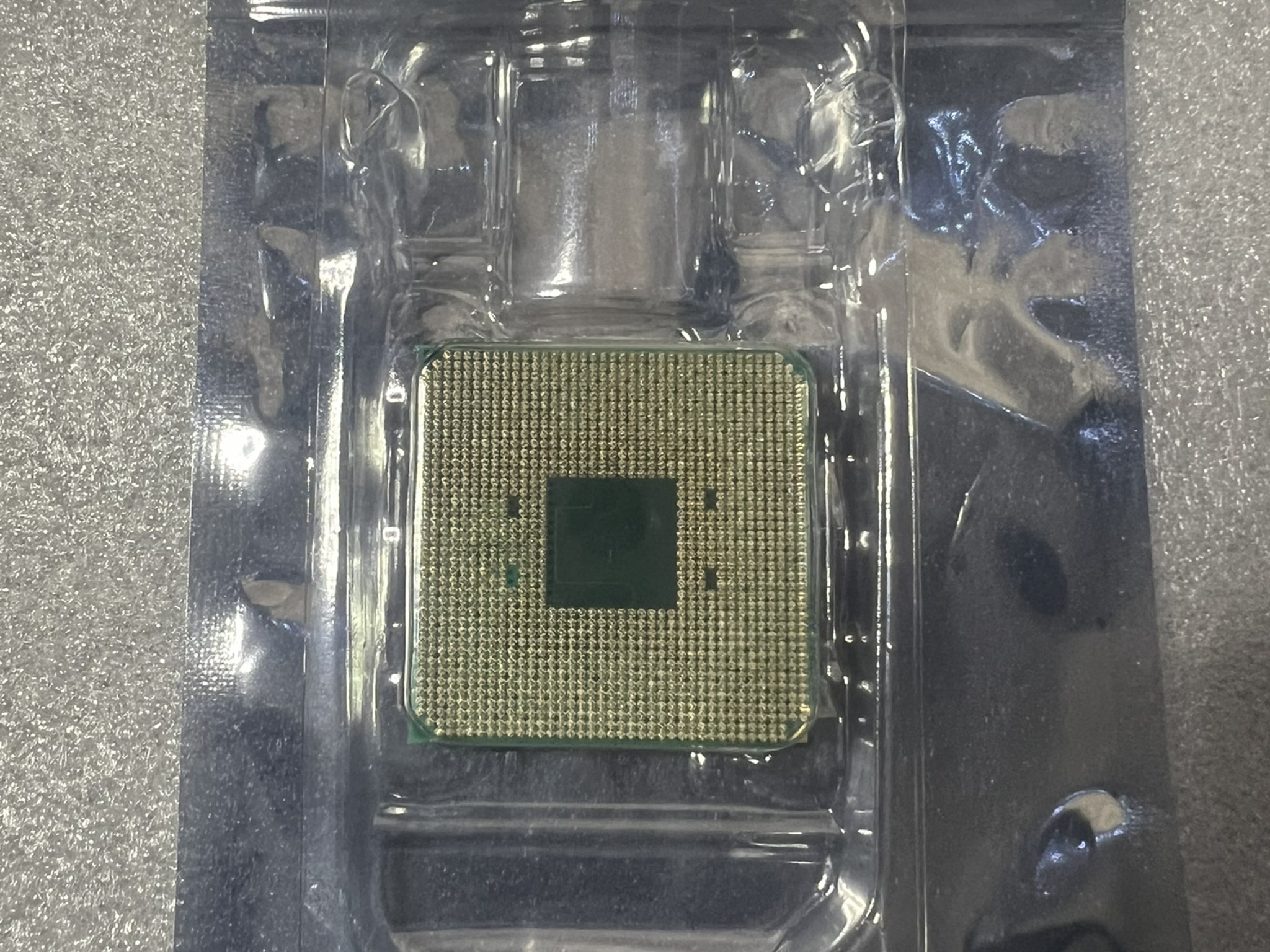 AMD Ryzen 5 2400g