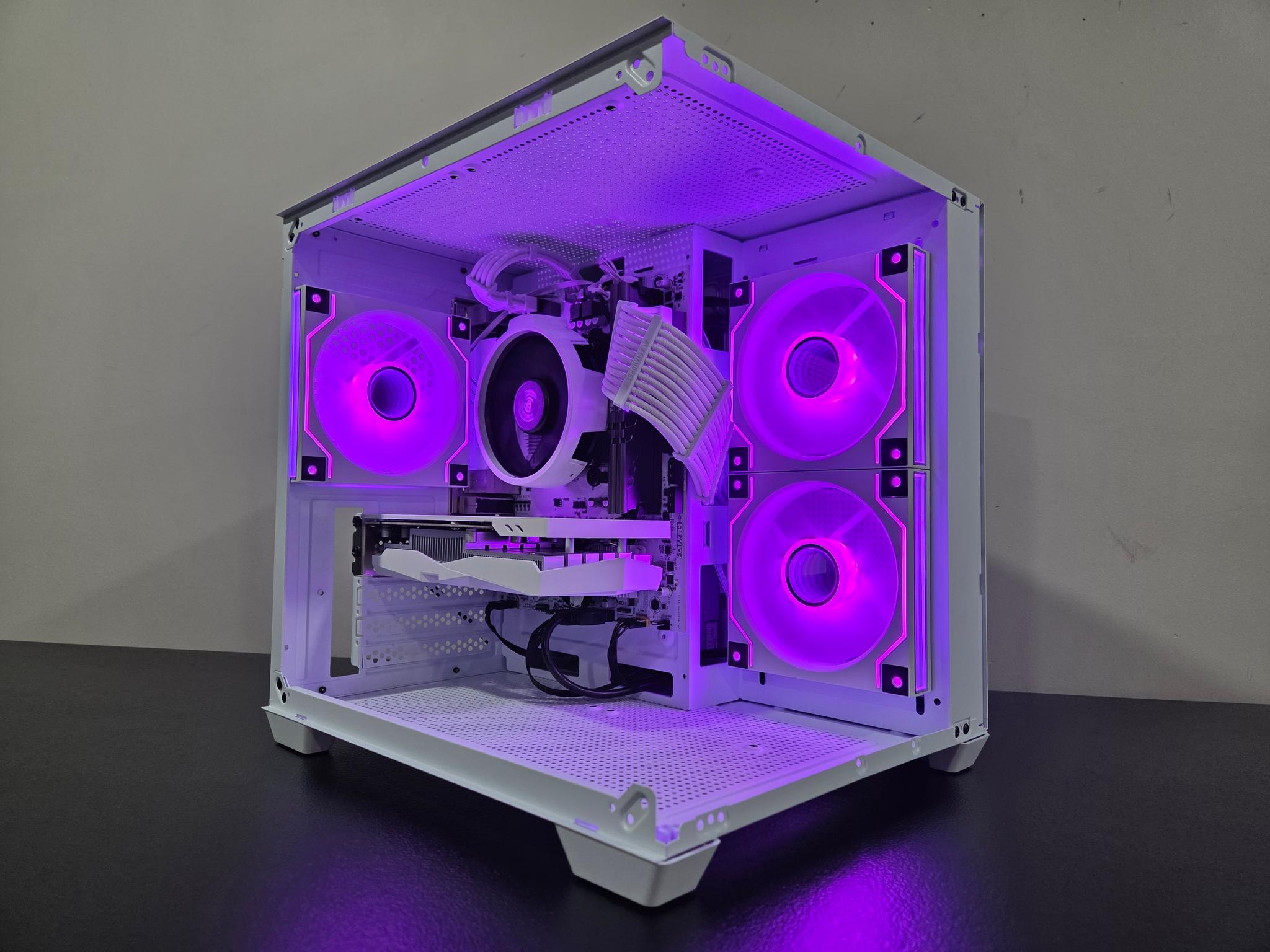 "THE ICE CUBE" Beautiful White Gaming PC | RTX 3050 | RYZEN 5 3600 | 16GB DDR4 RAM |