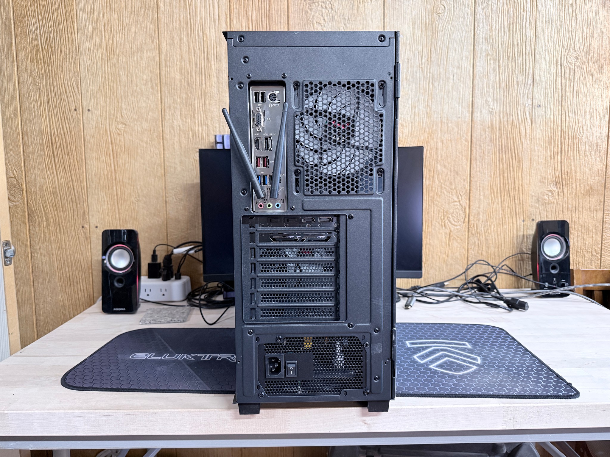 Intel i5 10400, 16GB, 1TB NVME, RTX 2060 Super 8GB - Great Custom Built Gaming/Work PC!