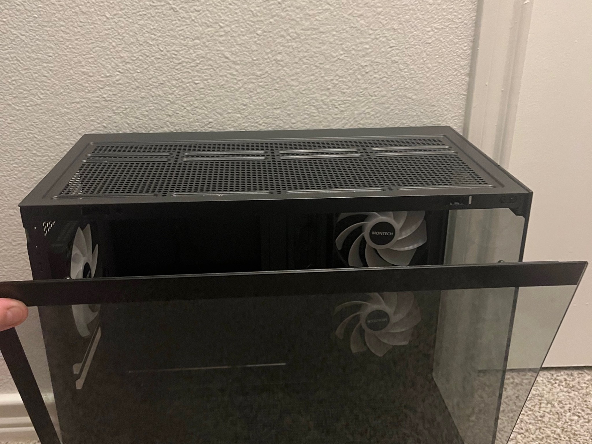 Montech XR Black