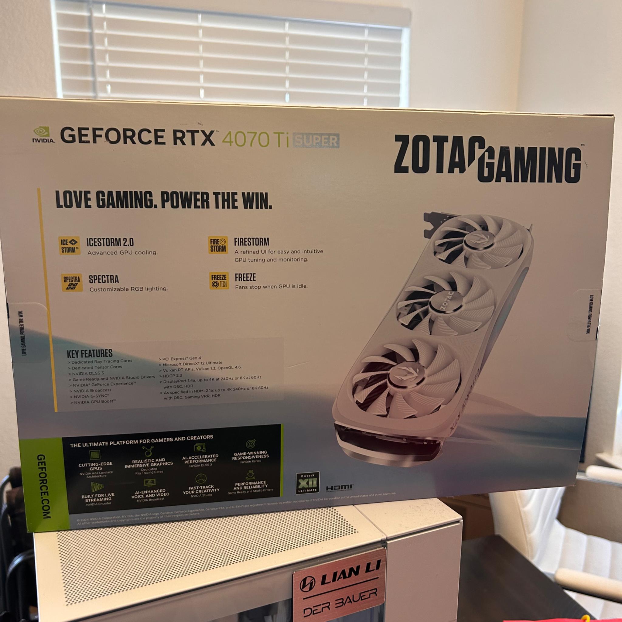 4070 Ti Super Zotac Trinity White, Lightly used