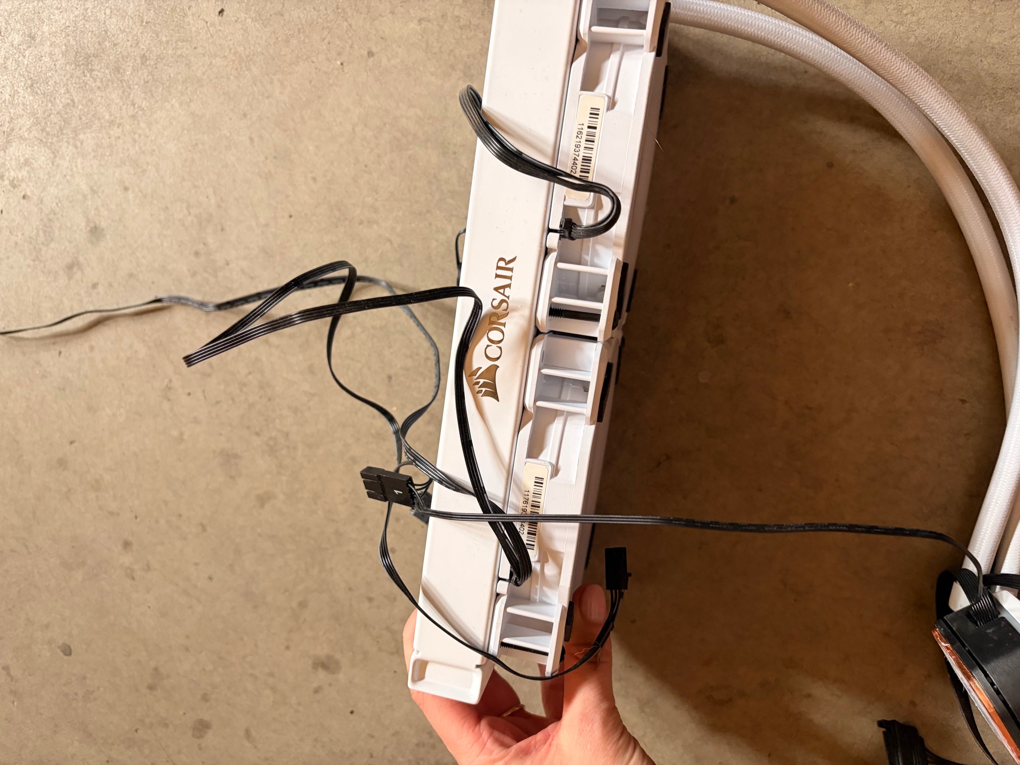 CORSAIR WHITE LIQUID CPU COOLER - NEVER USED