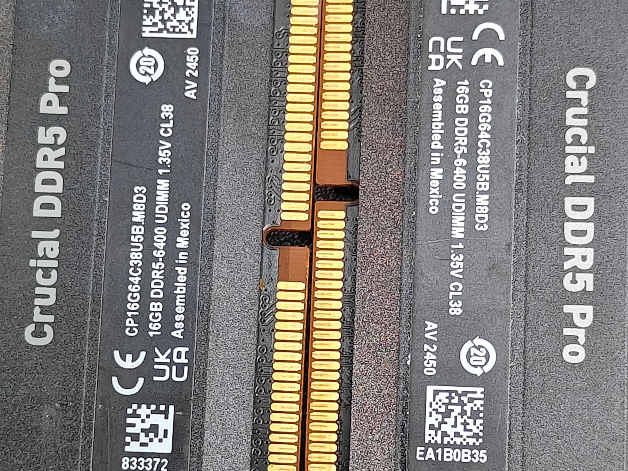 Crucial Pro OC Gaming 32GB (2x16GB) DDR5 6400MHz CL38 Desktop Memory