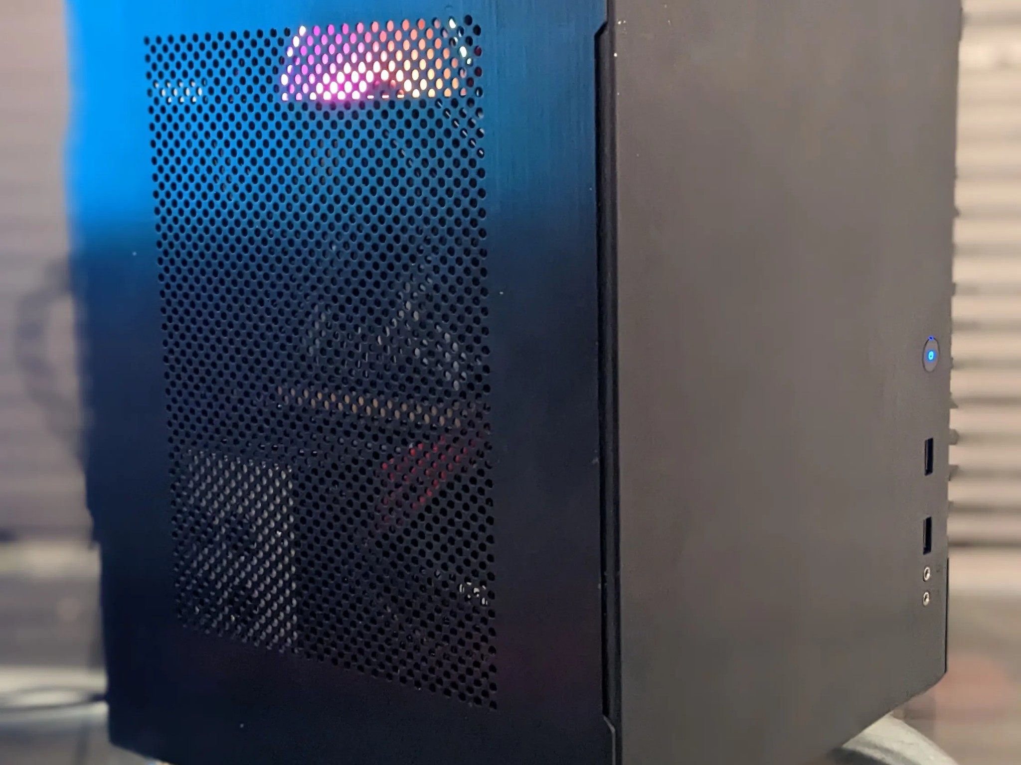 "Blade's Edge" Mini ITX Gaming PC - i7, 16gb RAM, GTX 1060, SSD/HDD, WiFi