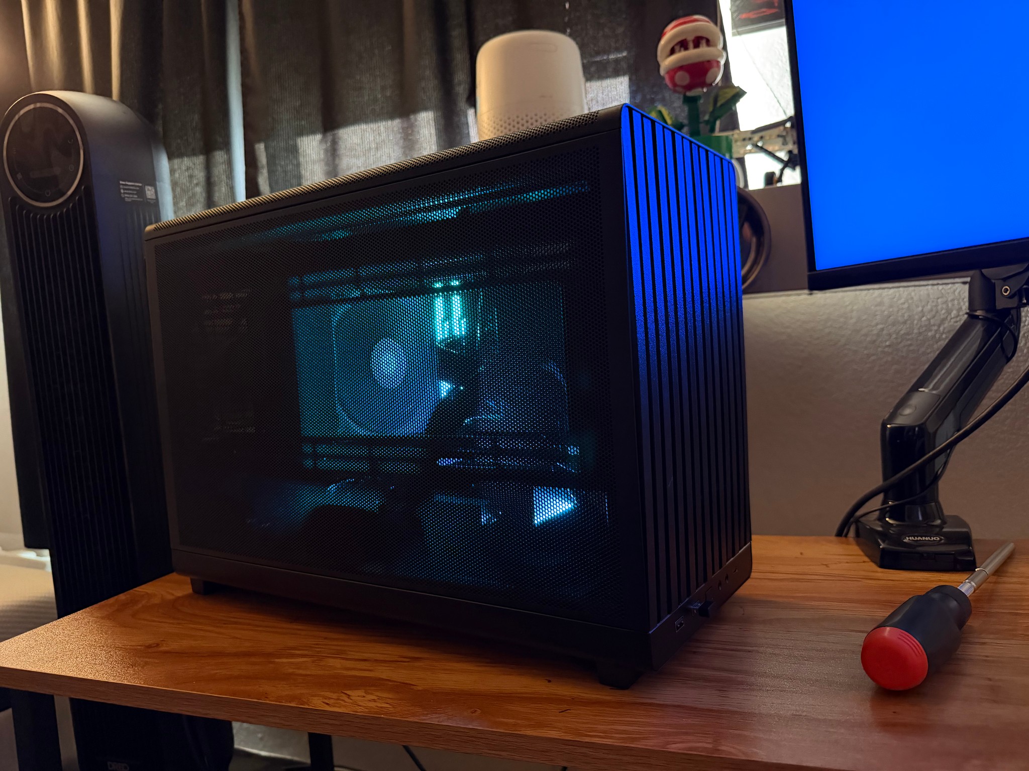 Ultimate AMD Gaming PC! | 7600X3D | 32GB DDR5 | 9070XT | 2TB SSD | Free Shipping!