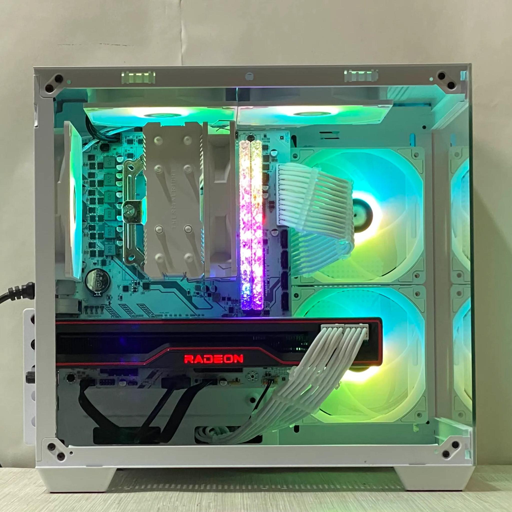 RX 6800, Ryzen 5 5600, 16GB DDR4, 1TB NVMe SSD, WiFi - Gaming PC