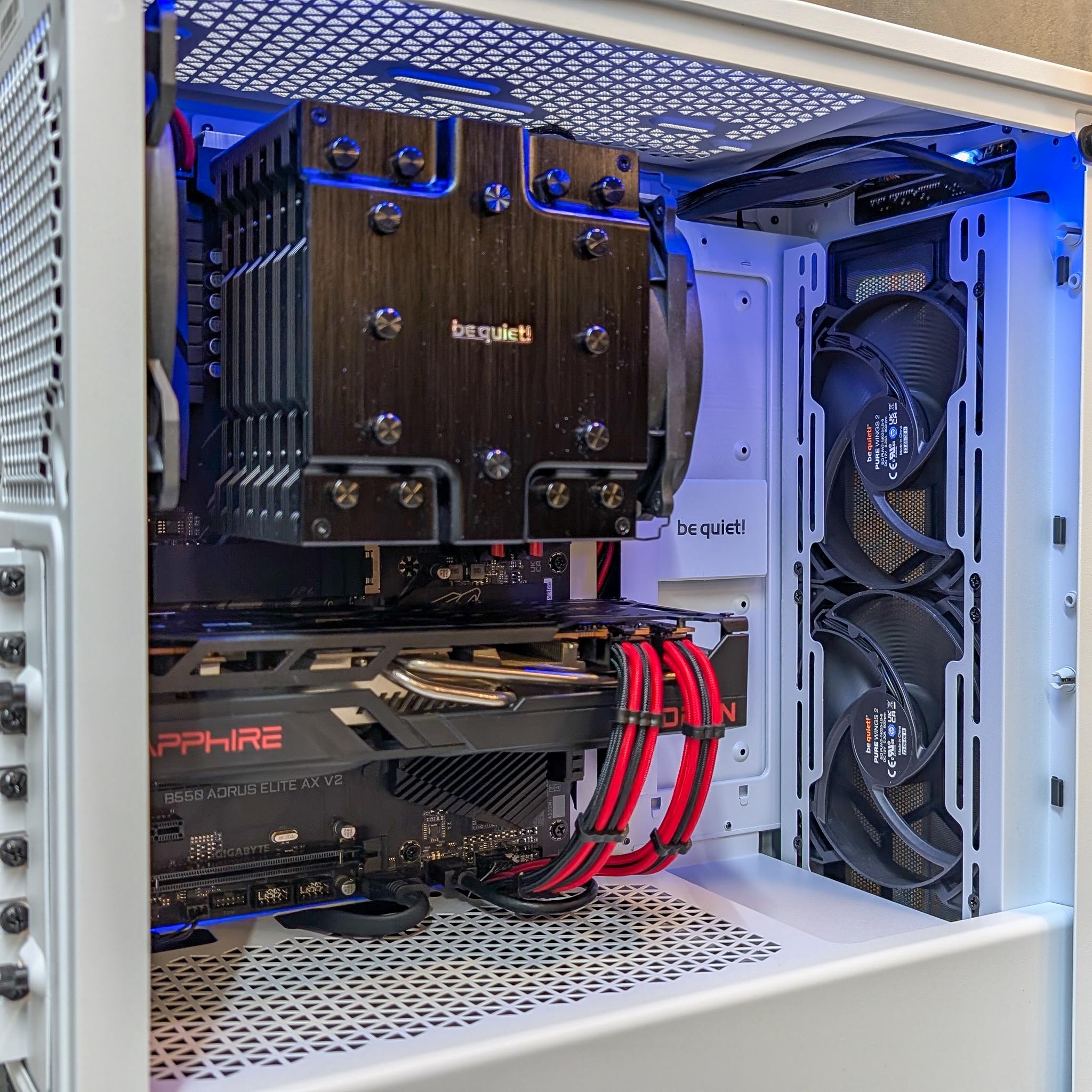 Ryzen 7 5700x3d + Radeon RX 6700XT + 64GB RAM + 1TB SSD Gaming PC