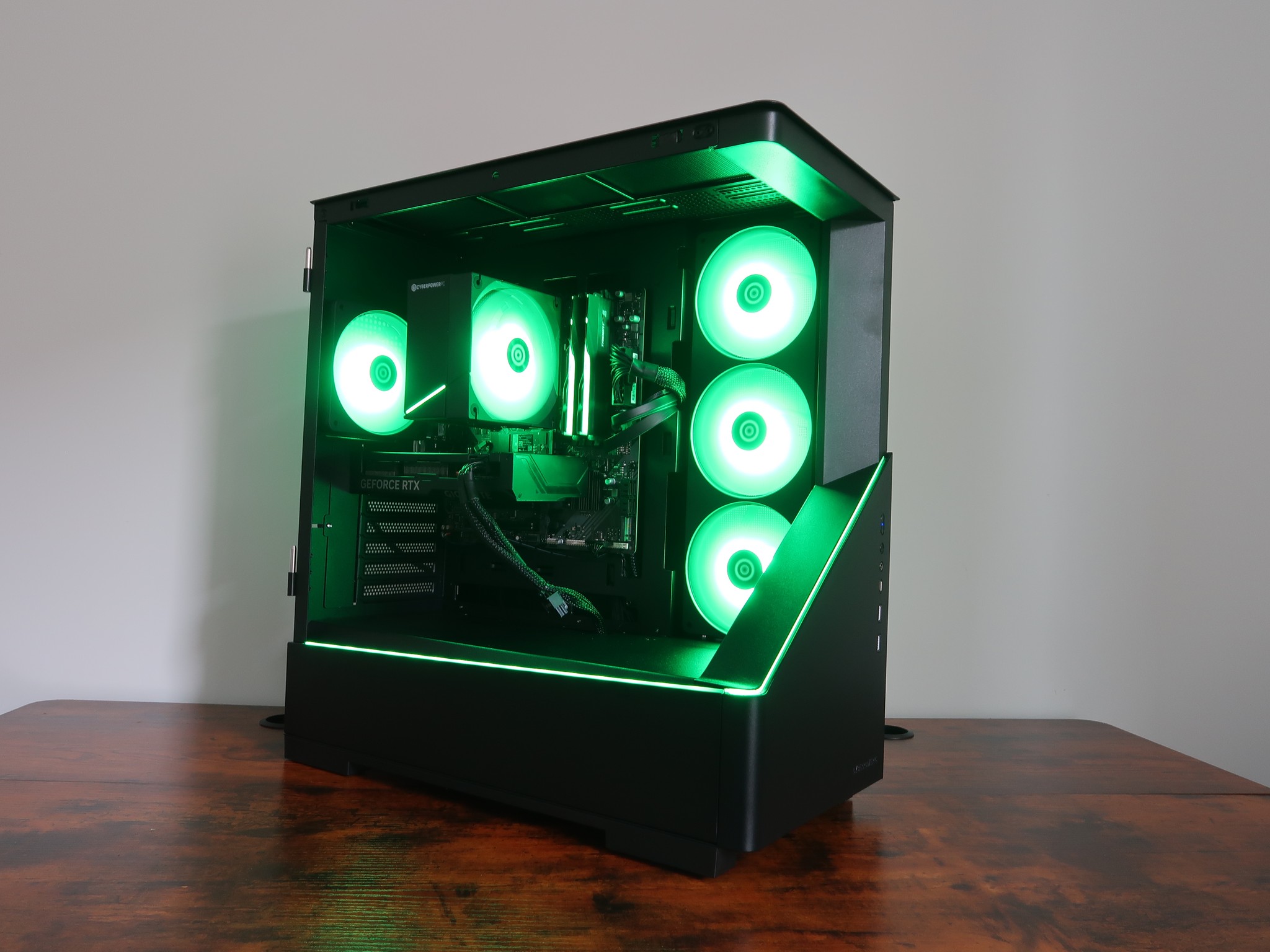 GeForce RTX 4060 Ti Custom Gaming PC - Ryzen 5 8400F, 1TB NVMe SSD